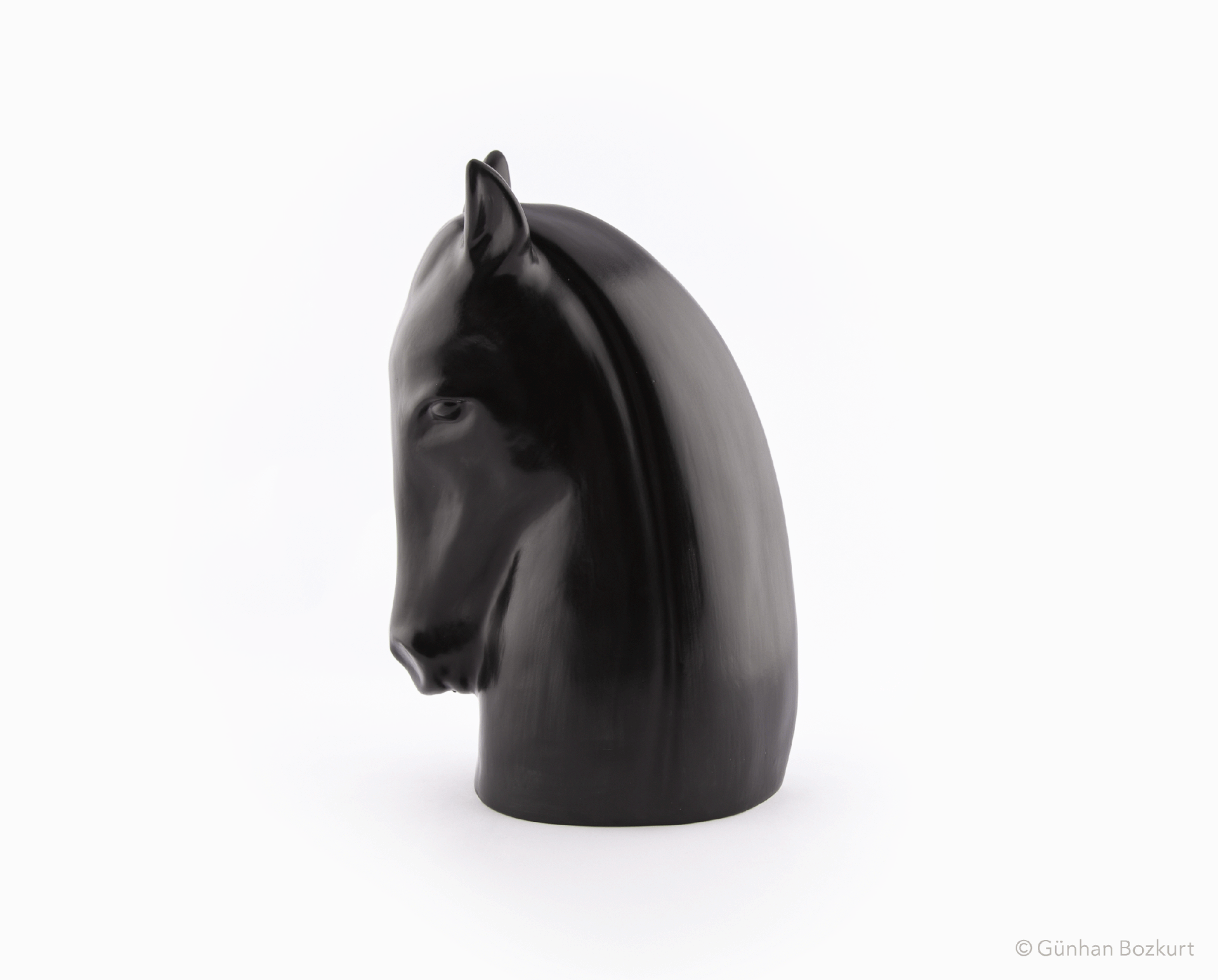 Horse / ceramic sculpture, h. 31 cm, w. 16 cm