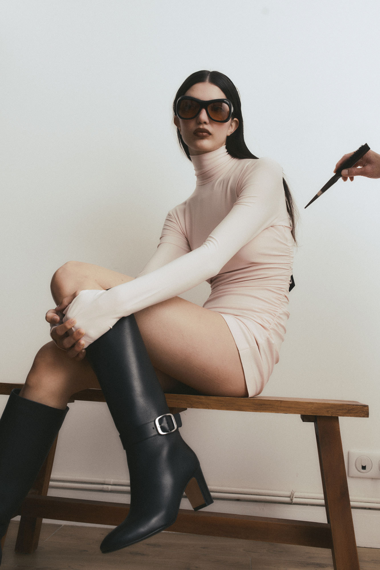 Rose . Styling: Boris Tardy