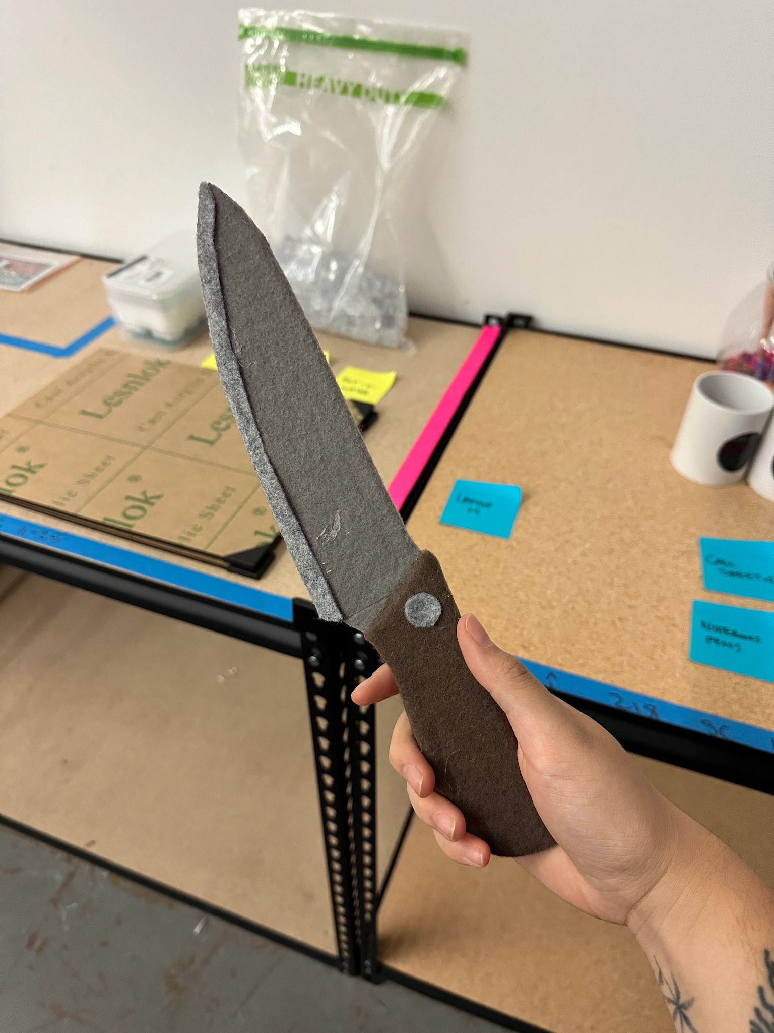 Felt knife