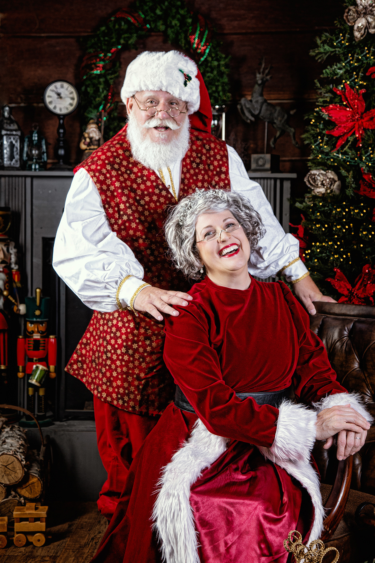 Santa Spangle and Kathleen Claus