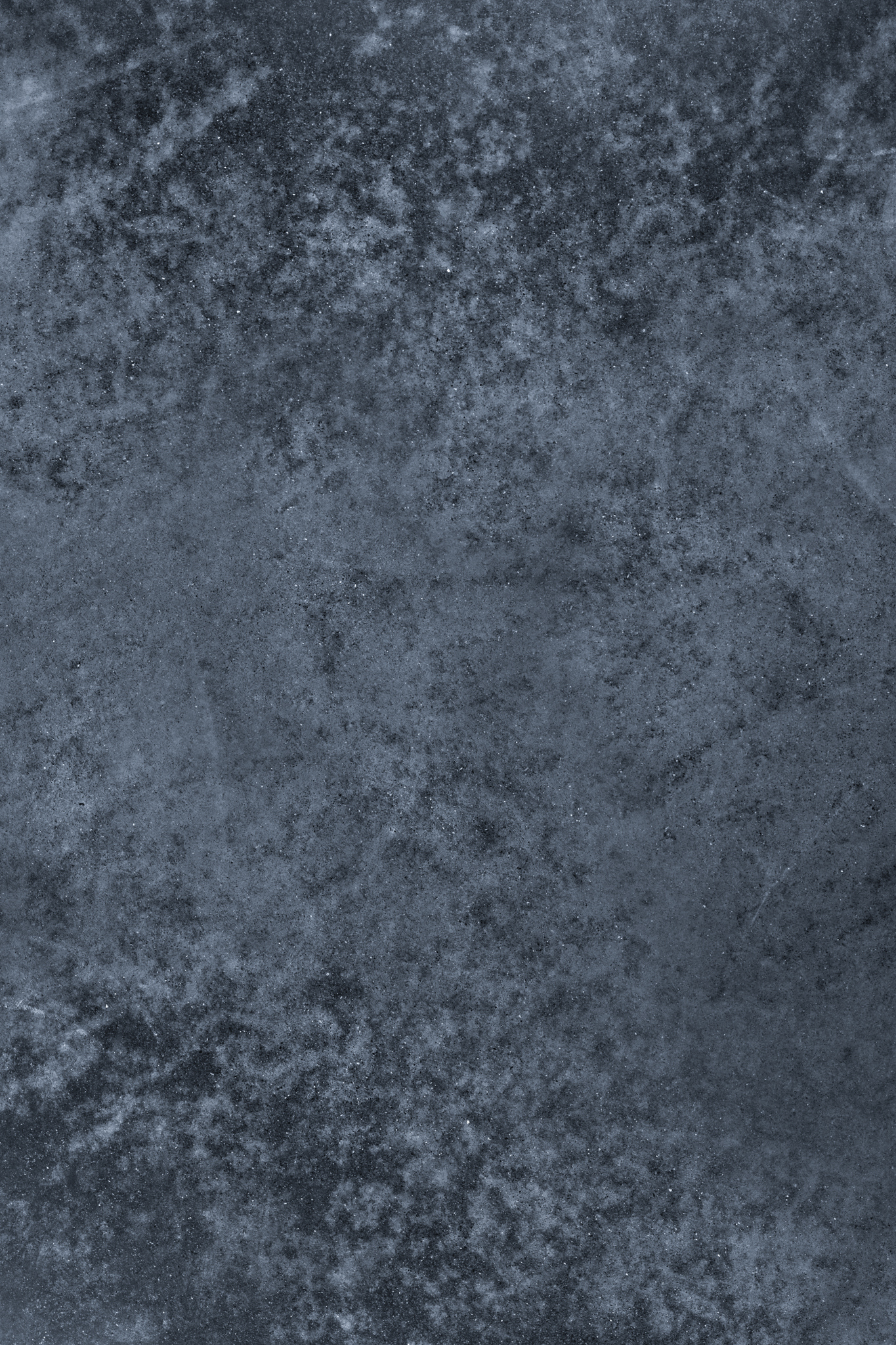 Midnight blue ground concrete design