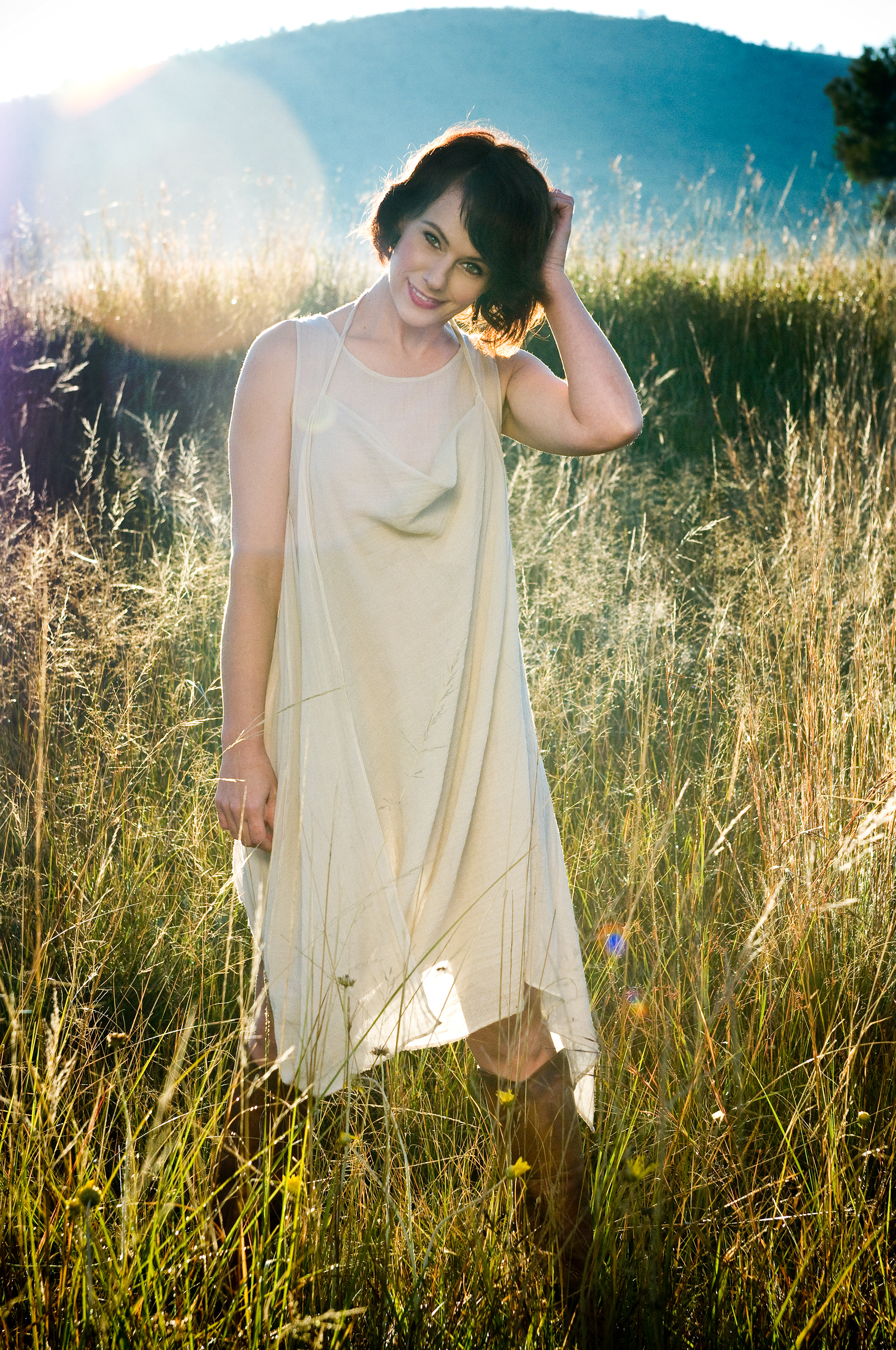 Milan Murray Actress and Writer 'Sarie Magazine