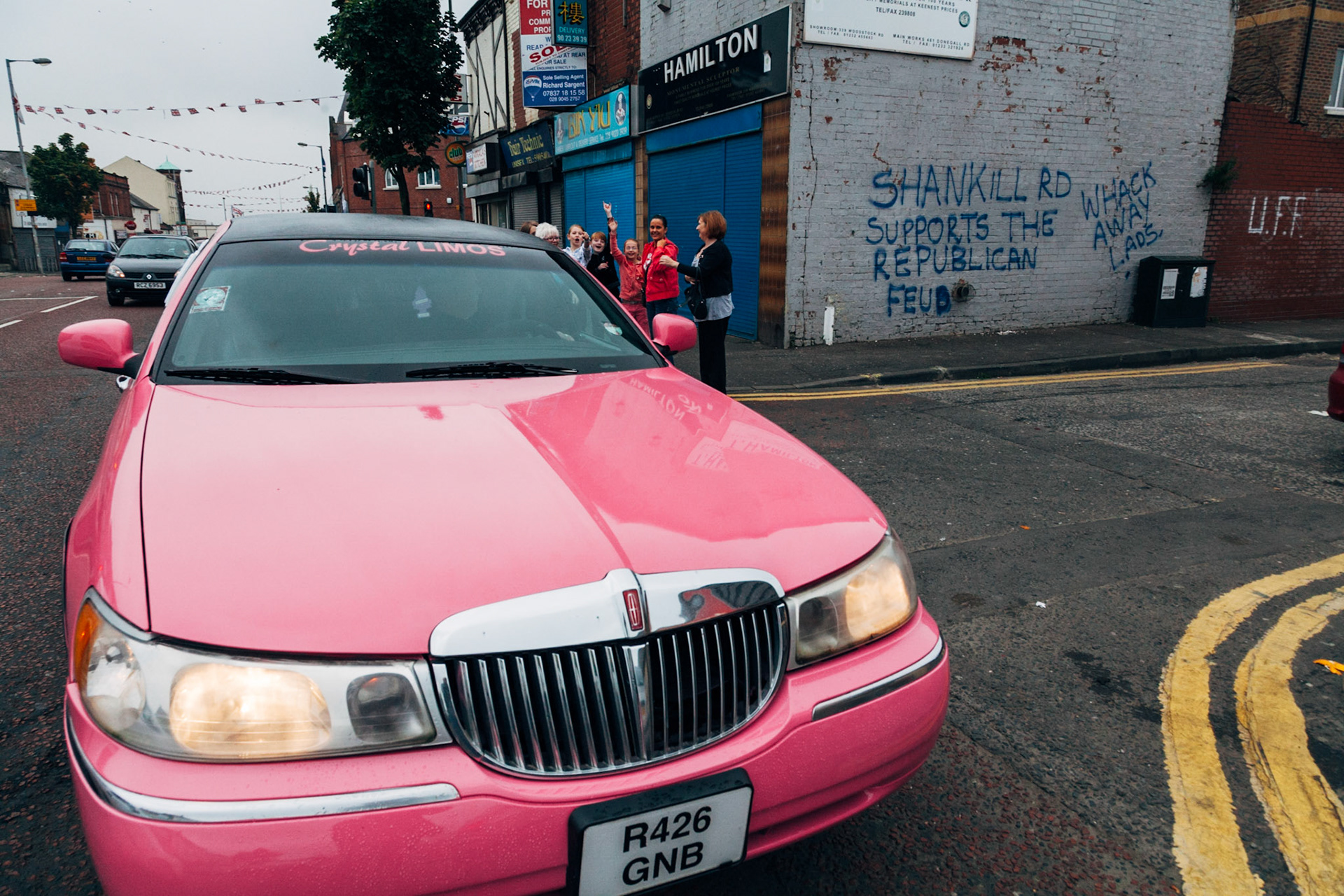 The Belfast City Tour, Shankill Road, la via protestante più importante della città.