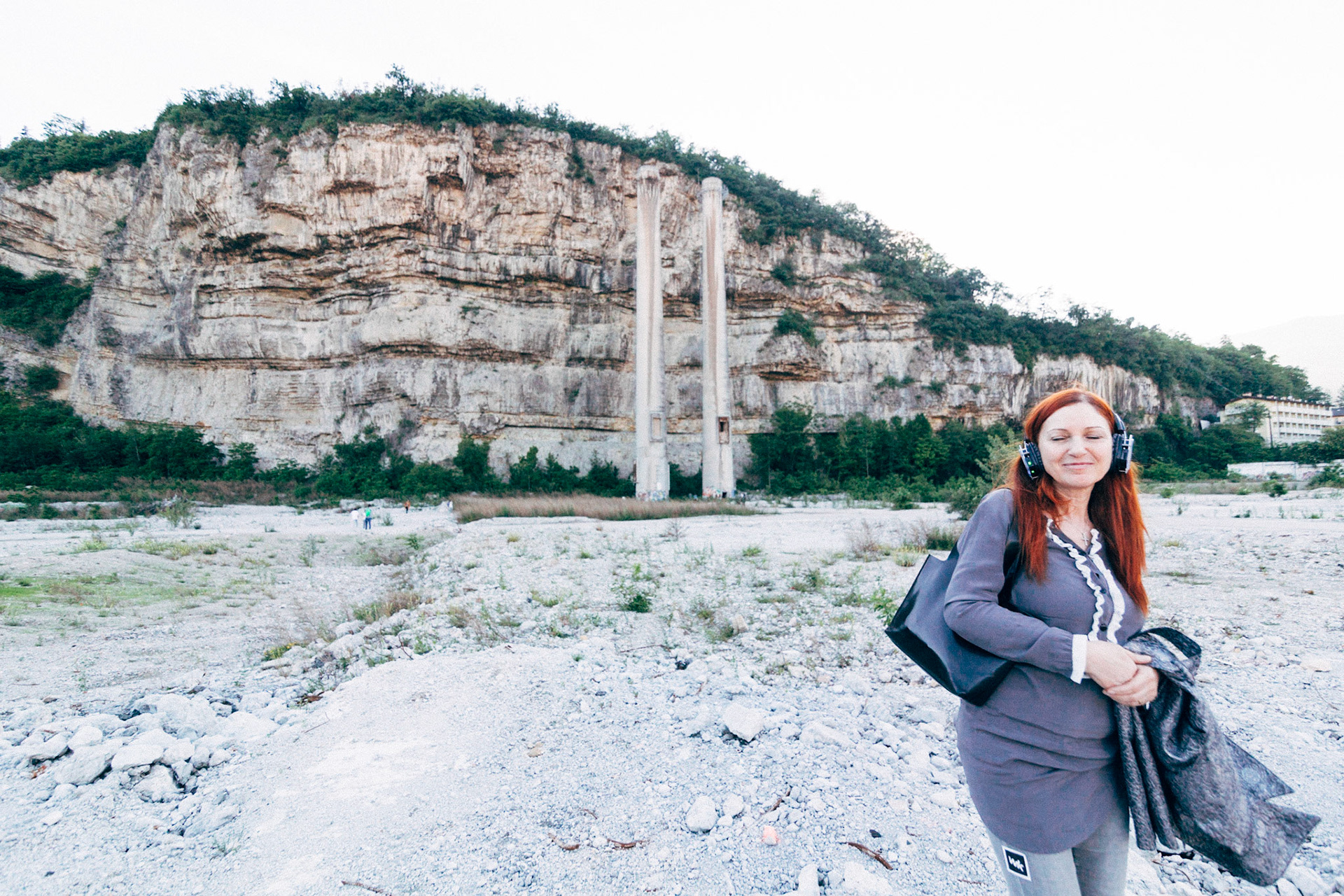 Clinker Motel, 2015-2016. Museo Wunderkammer ha "organizzato" un pic-nic, un laboratorio di cottura del raku, un campo base con l'apertura di una "via", un'installazione musicale. Il centro sociale Bruno ha riaperto la palazzina murata alcuni anni prima.