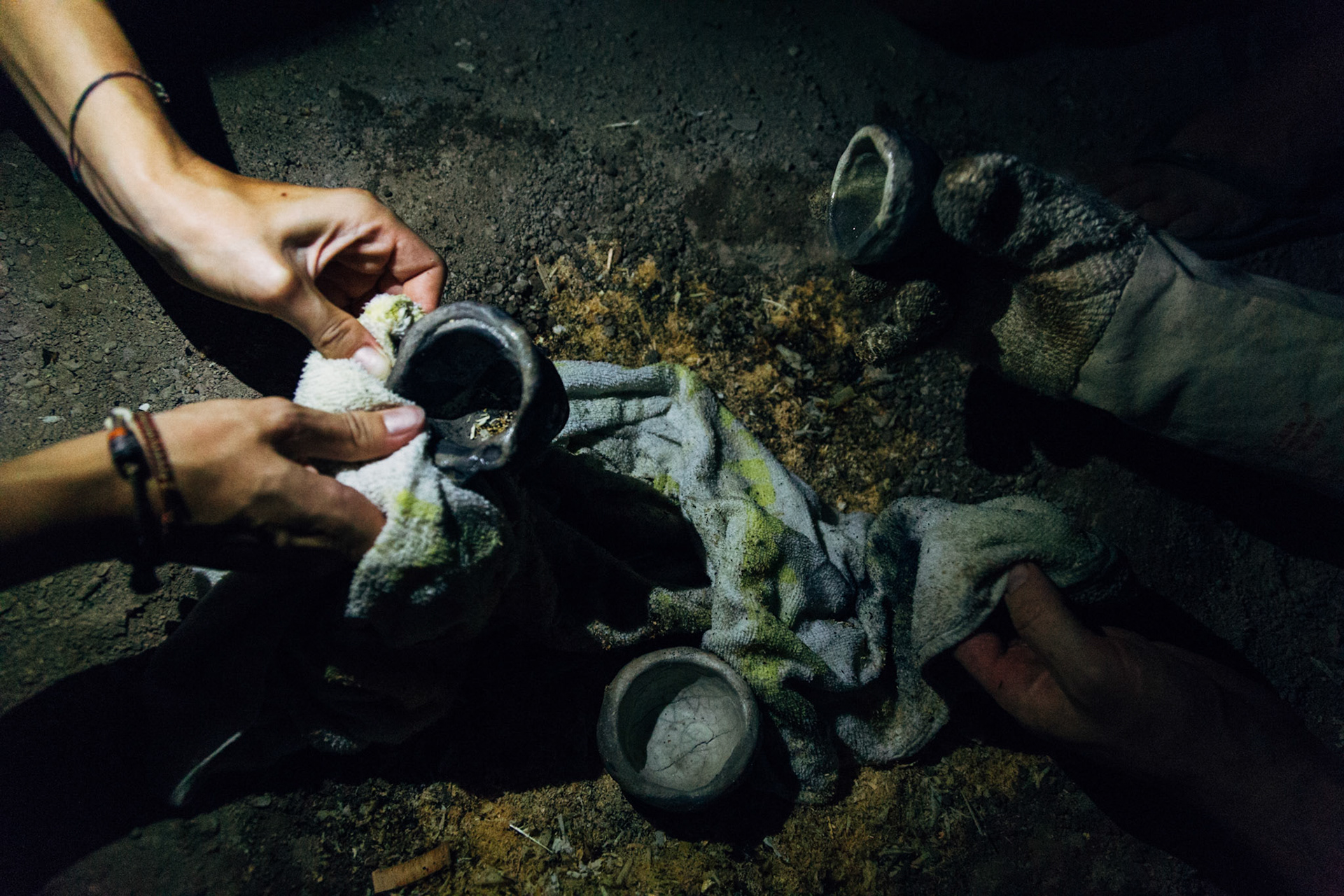 Clinker Motel, 2015-2016. Museo Wunderkammer ha "organizzato" un pic-nic, un laboratorio di cottura del raku, un campo base con l'apertura di una "via", un'installazione musicale. Il centro sociale Bruno ha riaperto la palazzina murata alcuni anni prima.