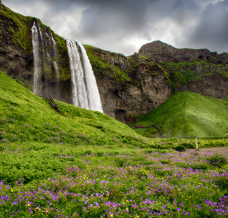 Seljalandsfoss (waterfall) Iceland
