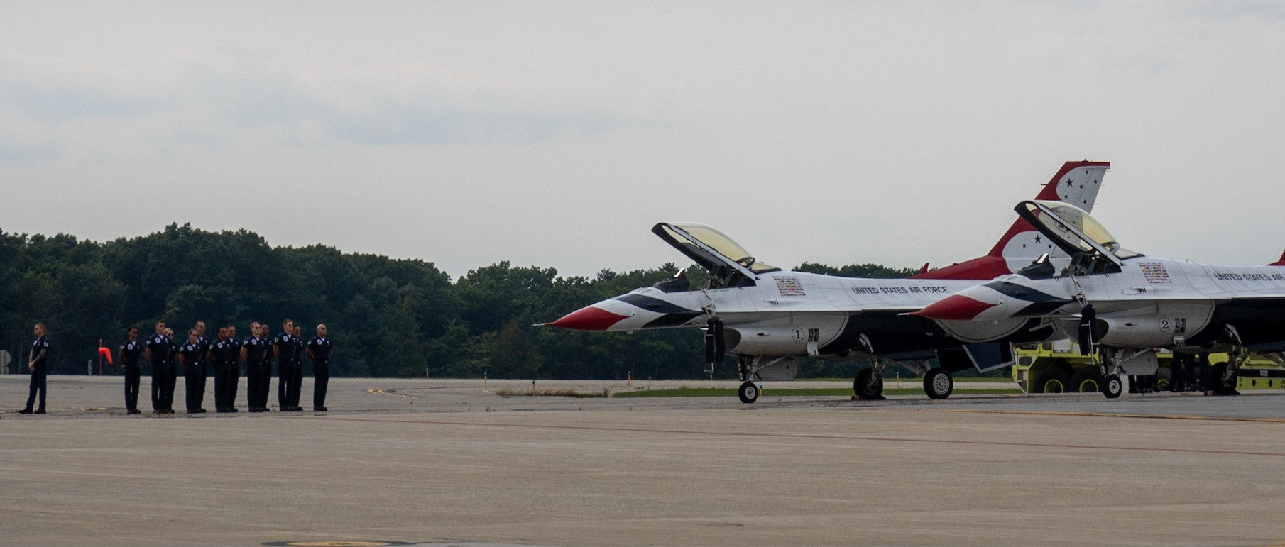 Thunderbirds F-16 Fighting Falcon