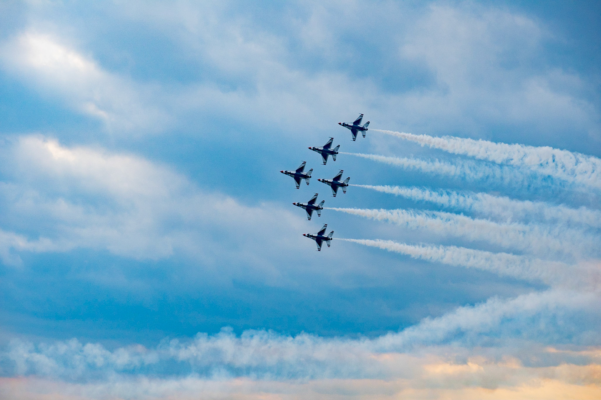 Thunderbirds F-16 Fighting Falcon