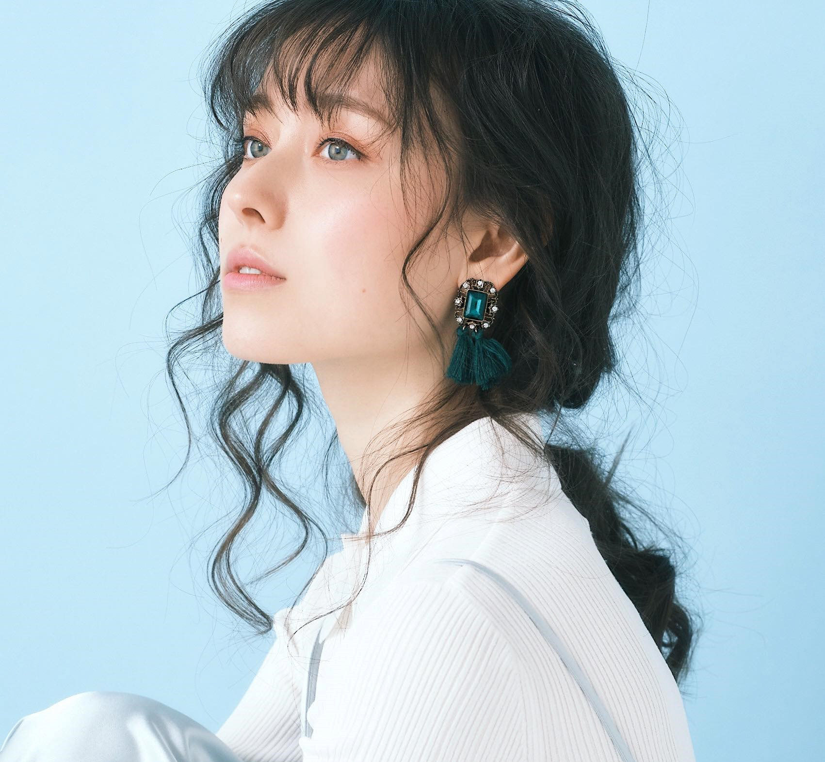 Creative Director : Rona
