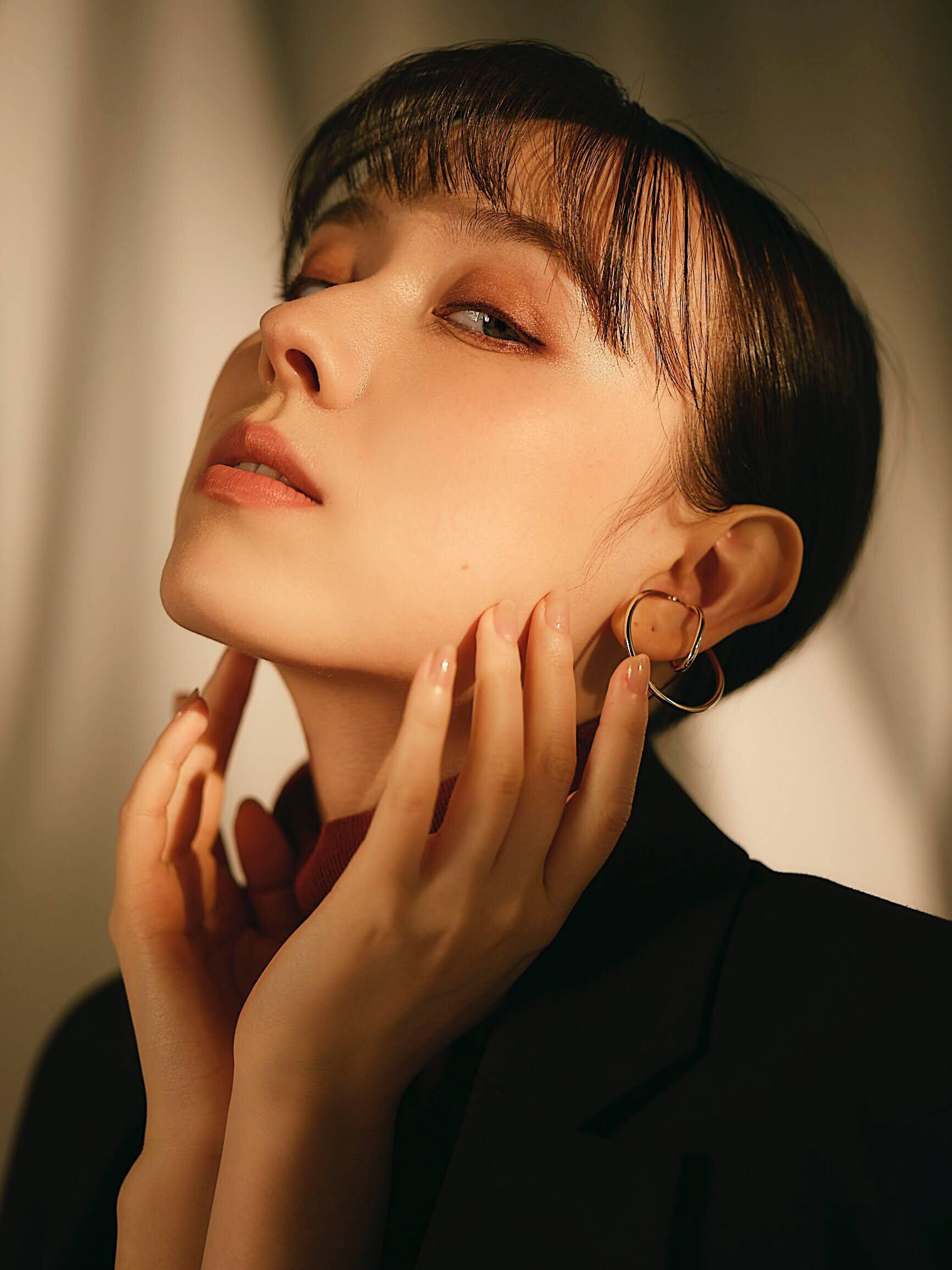 Creative Director : Rona