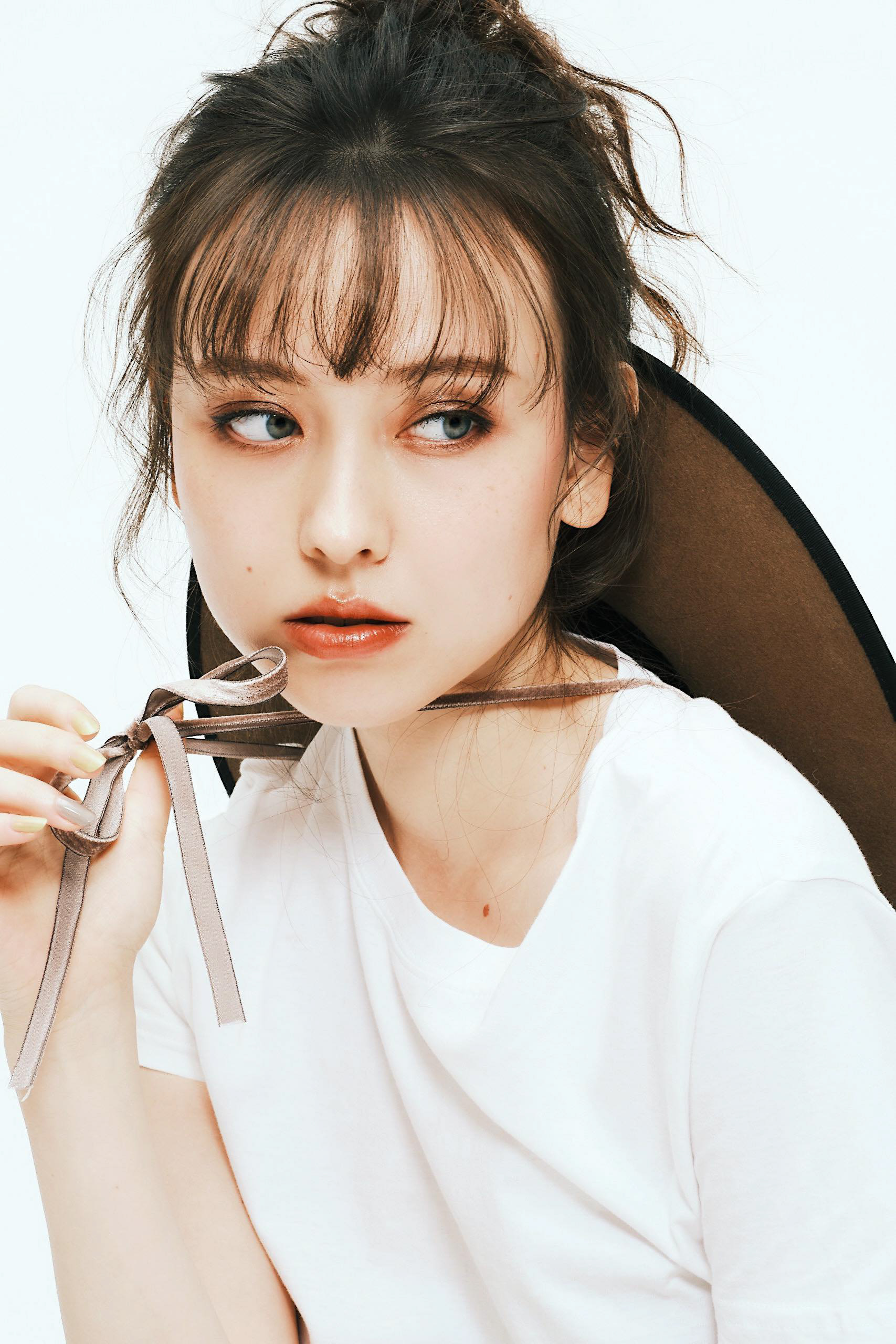 Creative Director : Rona