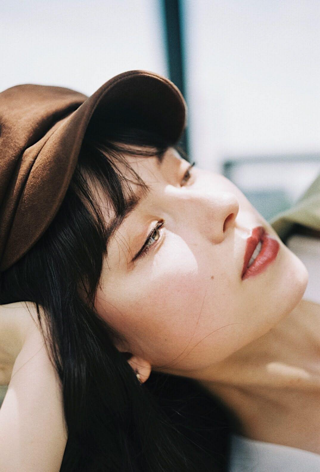 Creative Director : Rona