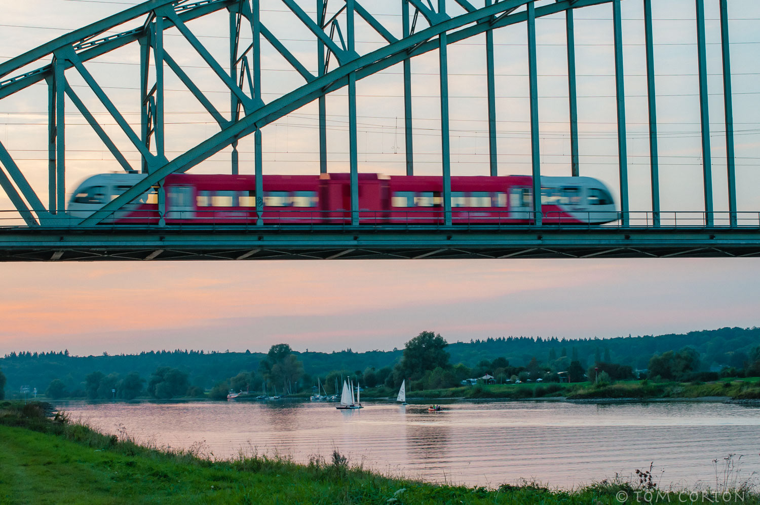 Spoorbrug Nederrijn