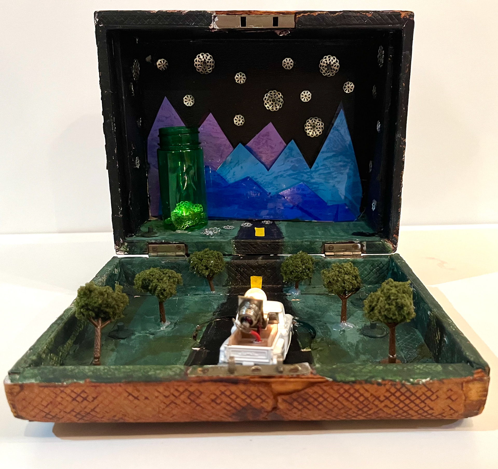 cornell box inspired by the song "graceland too"