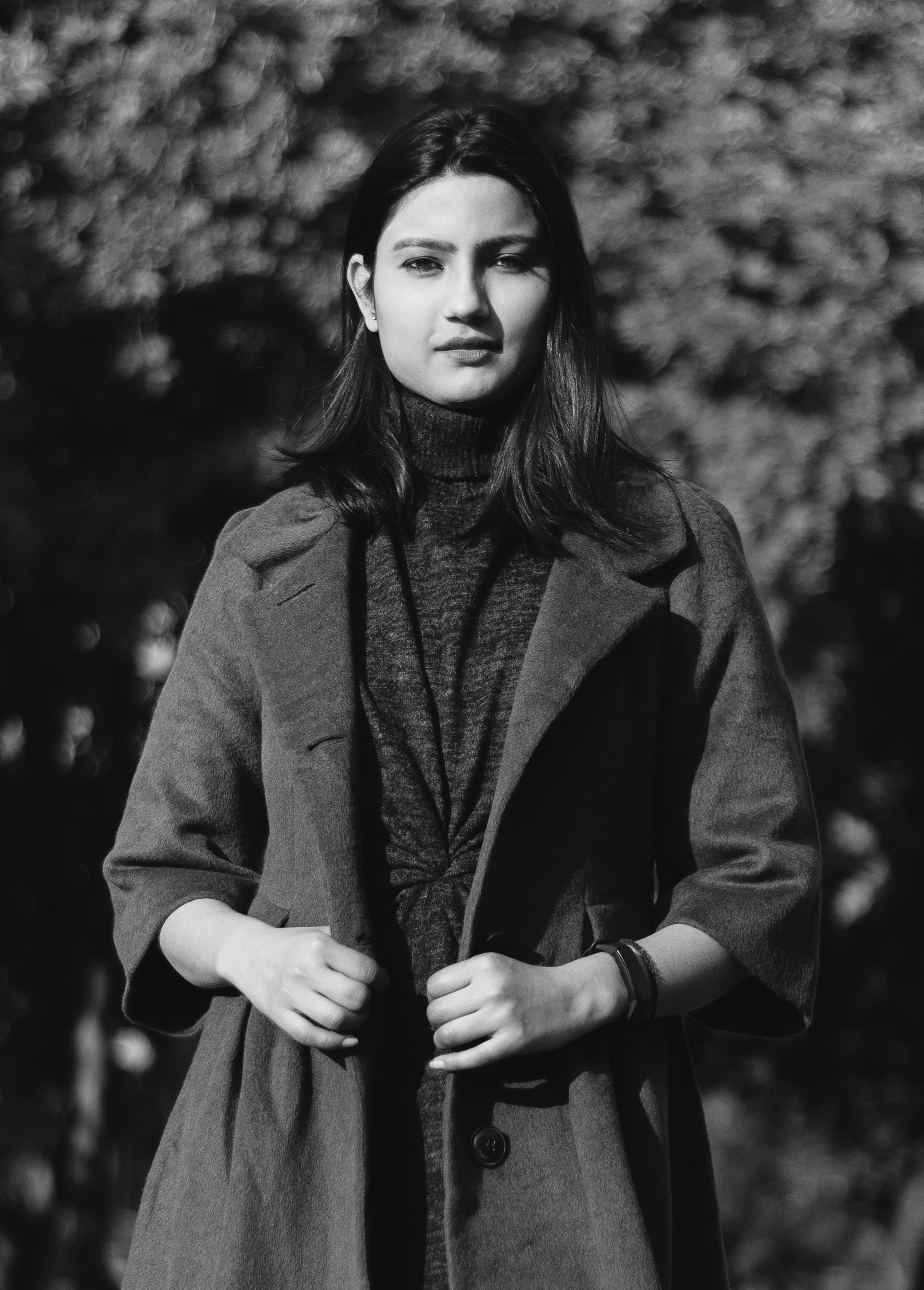 monochrome image of a women shot in bareiily captured by workbyshail