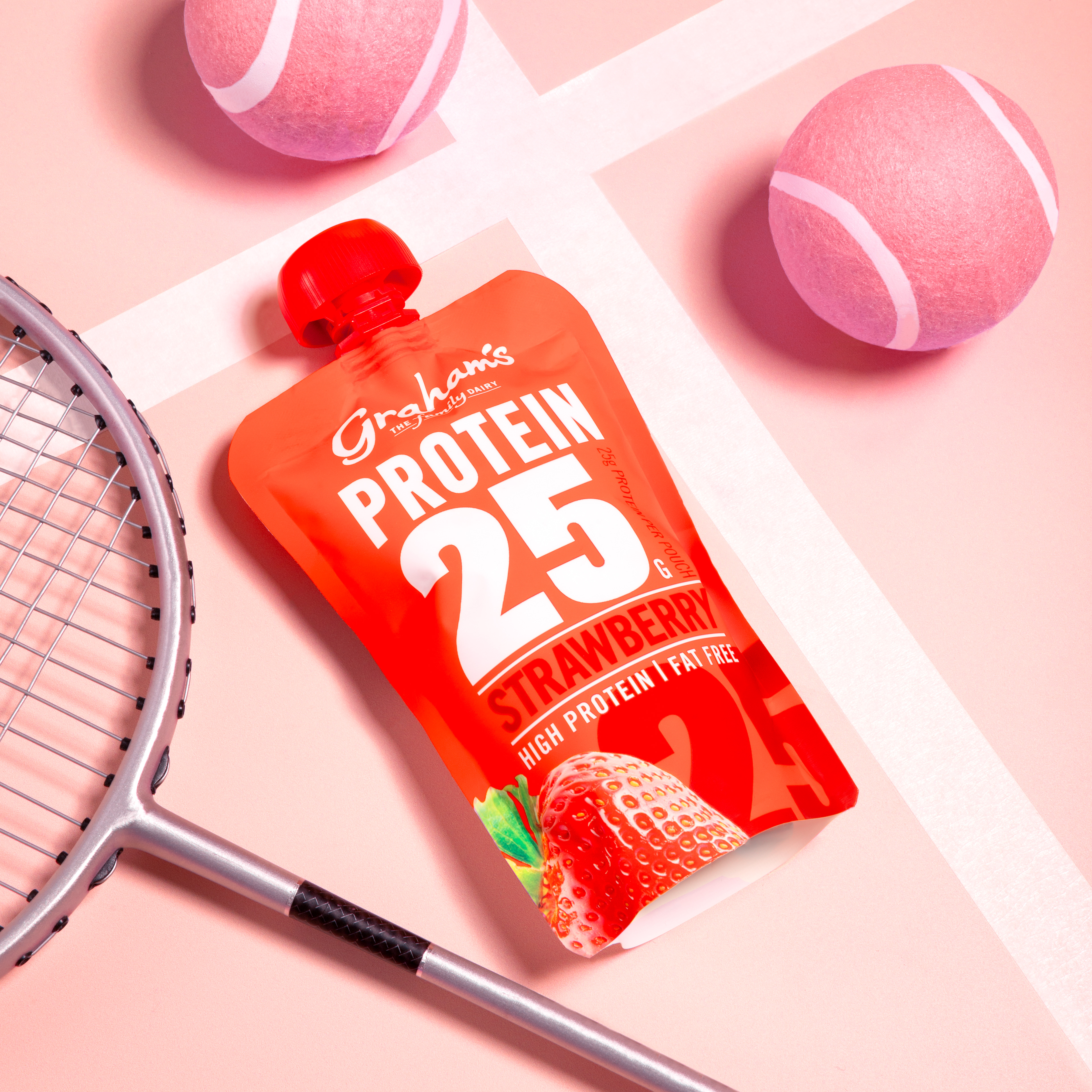 GRAHAMS THE FAMILY DAIRY STRAWBERRY PROTEIN POUCH
