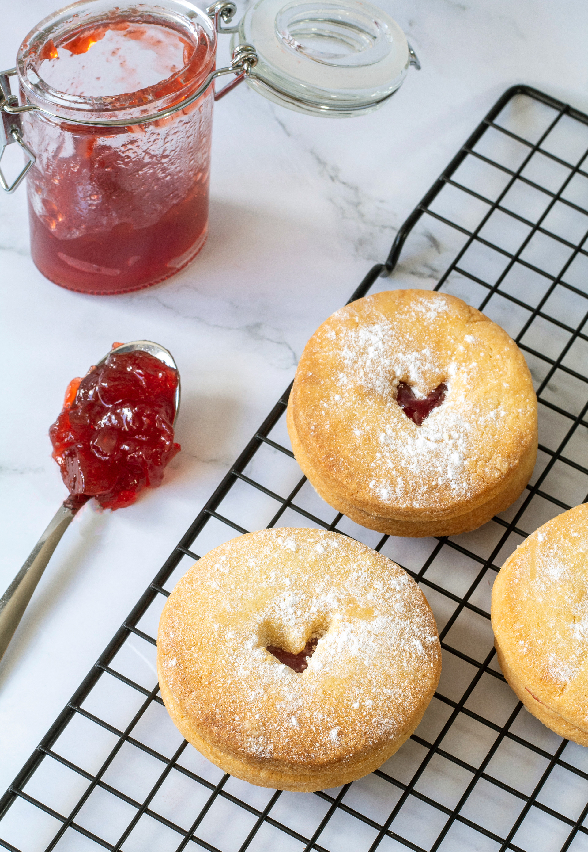 JAMMY DODGERS