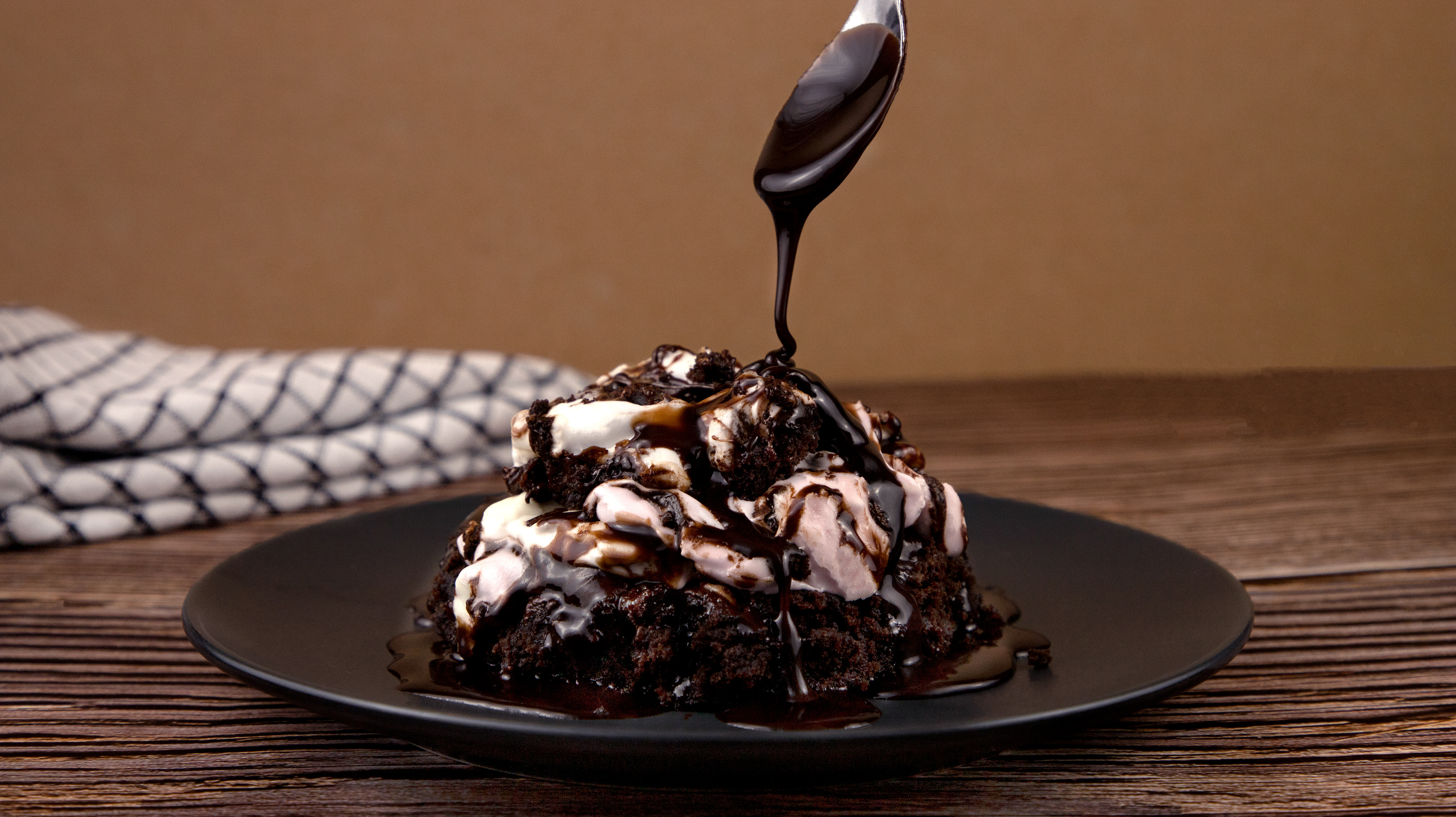 CENTRAL BAKERY'S CHOCOLATE & MARSHMALLOW PUDDING