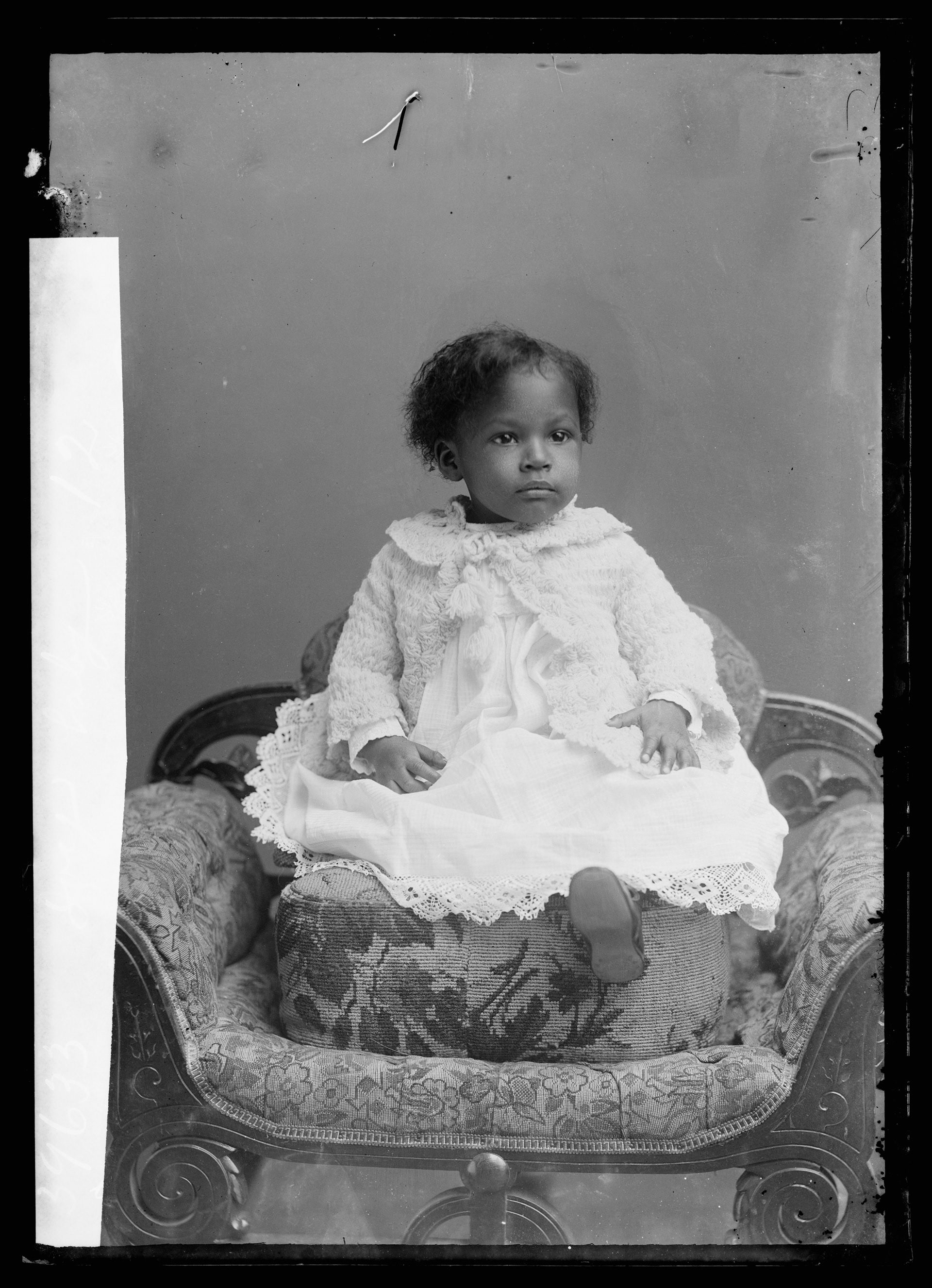 “Joy baby” C.M.Bell Studio c. January 1891-January 1894  Original image from @librarycongress