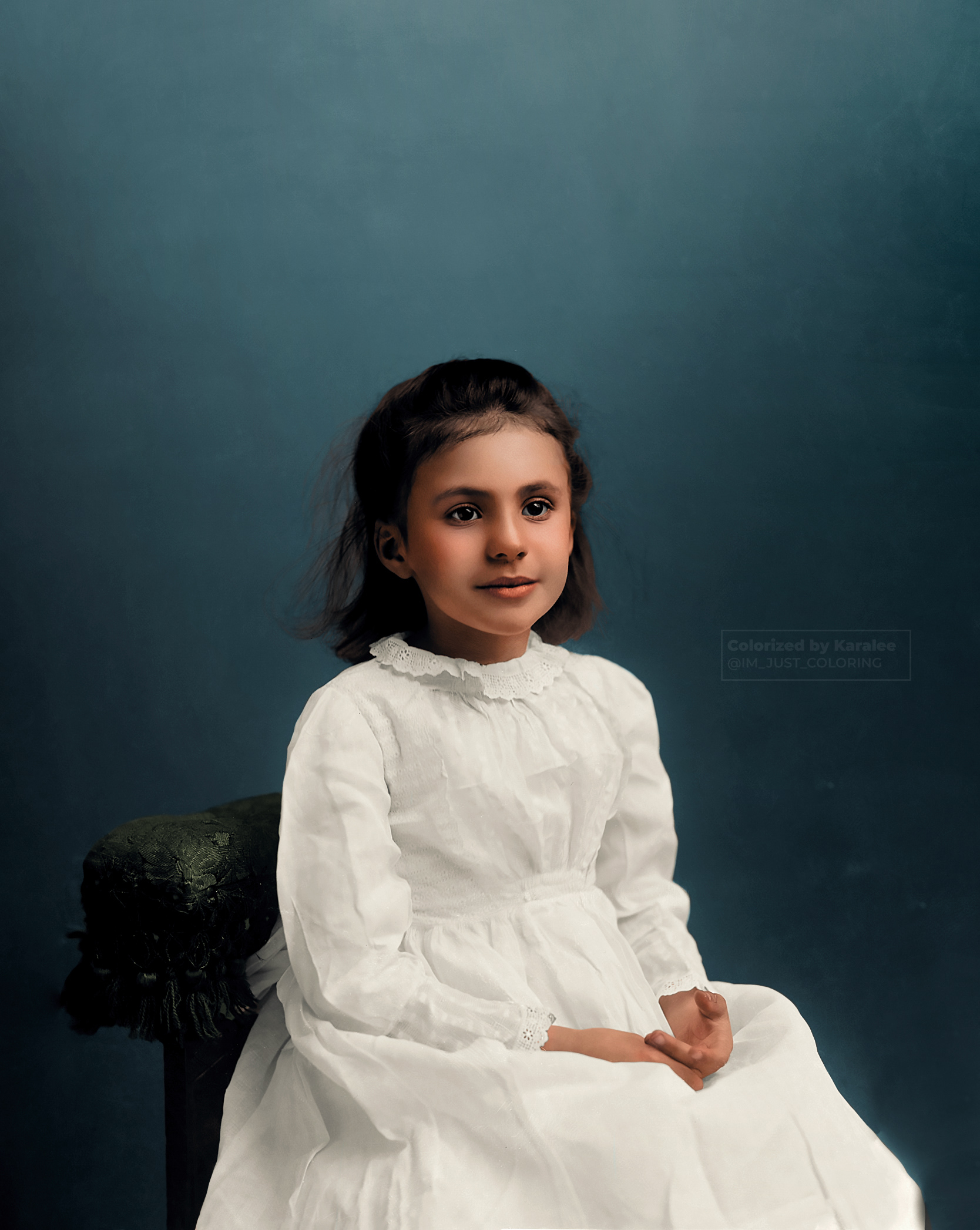 “Portrait photograph of Isabel Williams” 📷C.M.Bell Studio c. 1891  Original image from @librarycongress