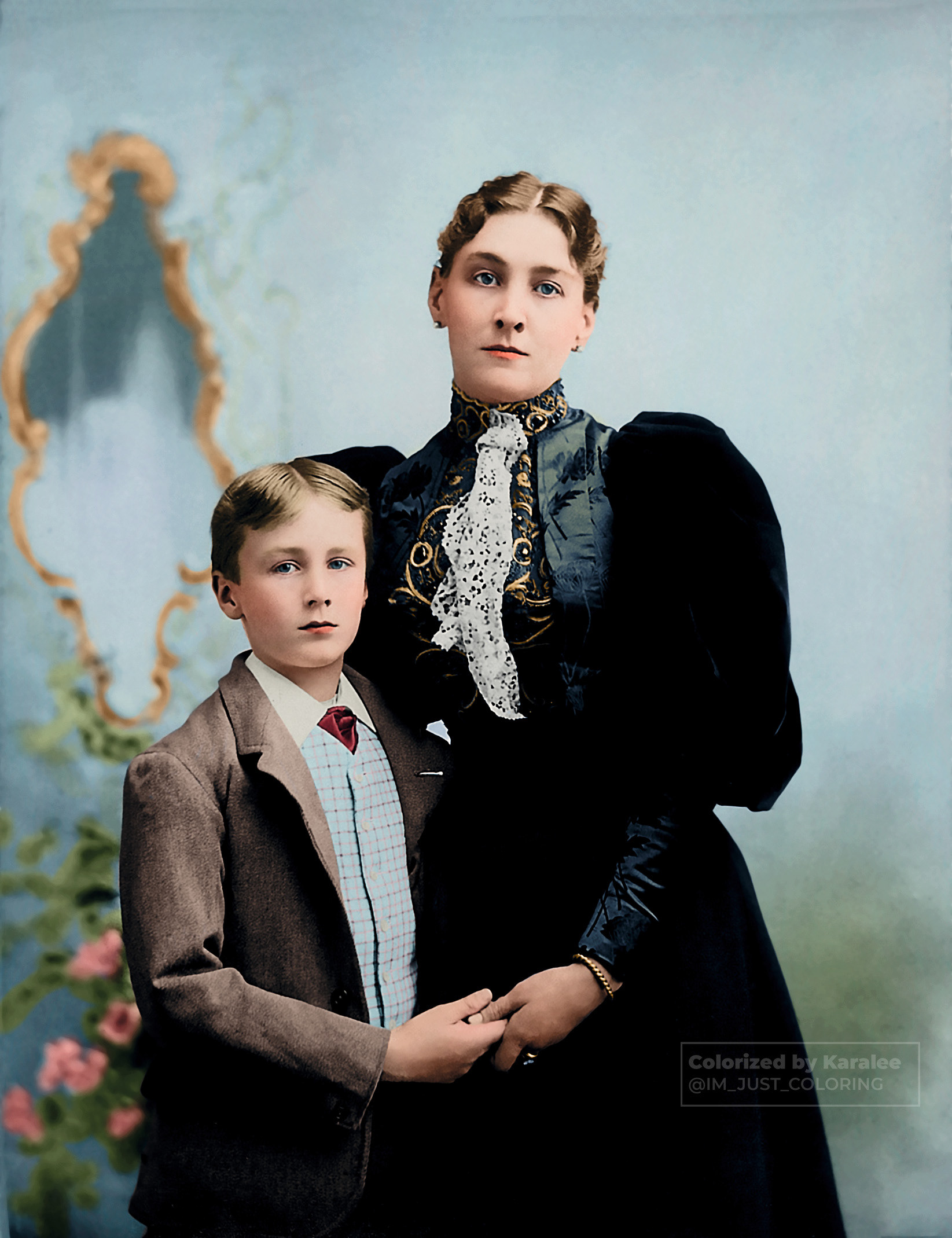 “Franklin D. Roosevelt posing with his mother Sara Delano Roosevelt” C. 1893.  Original image from @usnatarchives