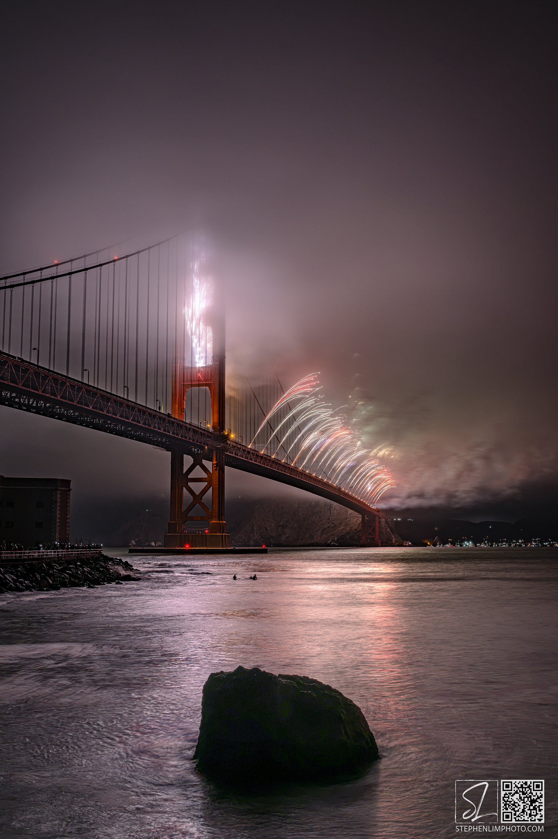 Rare fireworks on the Golden Gate 2026