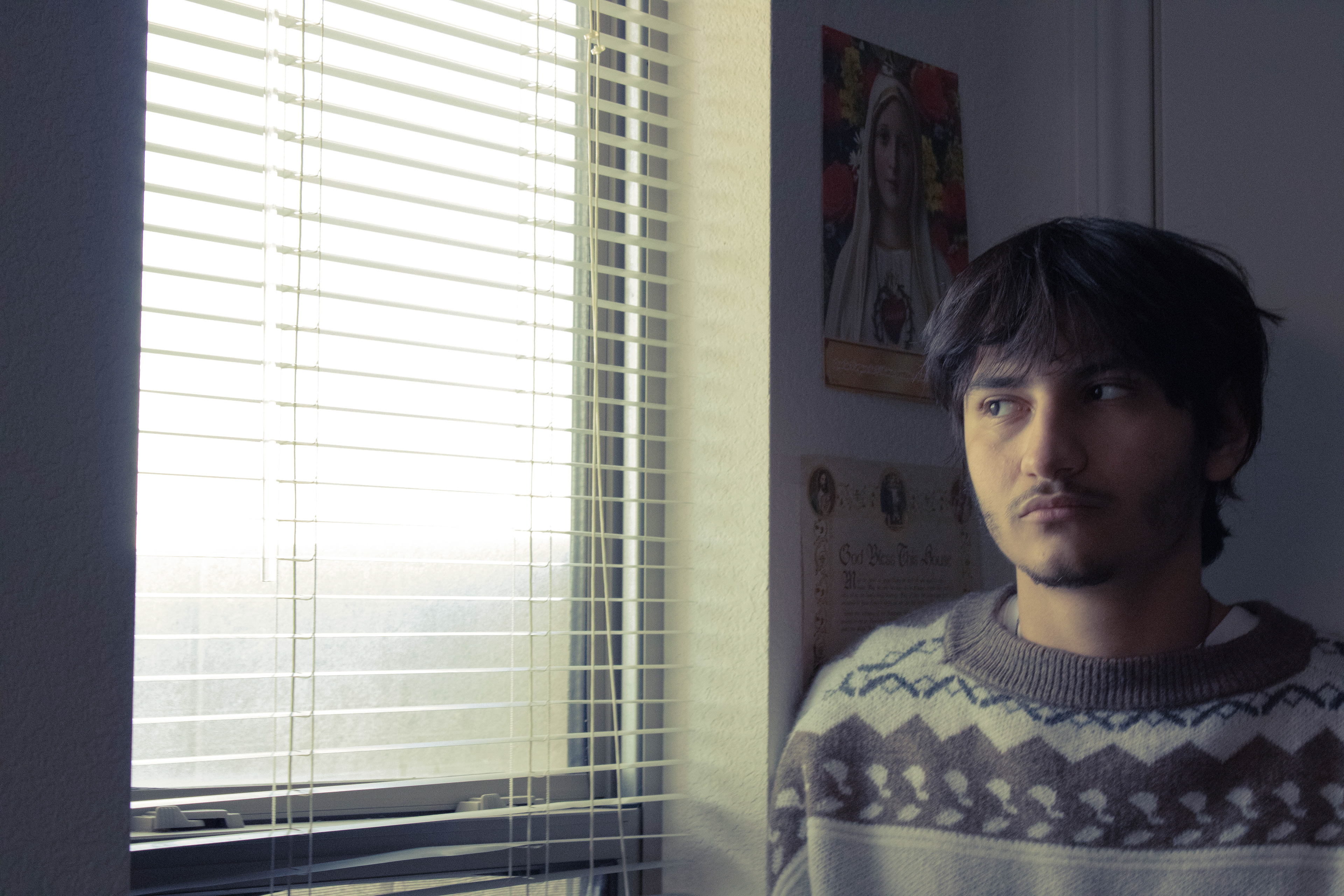 Digital photography. December 2023. An environmental photoshoot that was part of an assignment for a photography class.