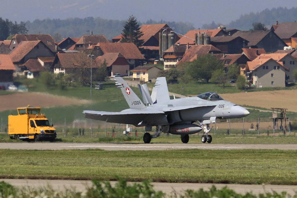 Boeing F/A-18C (Swiss Air Force) - J-5025