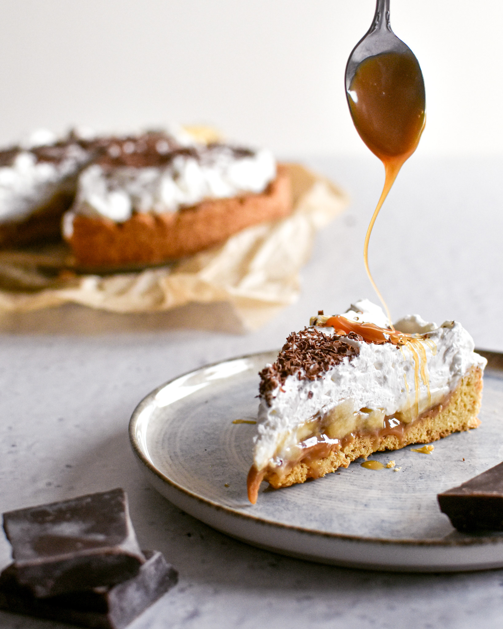 Banoffee pie with caramel swirl