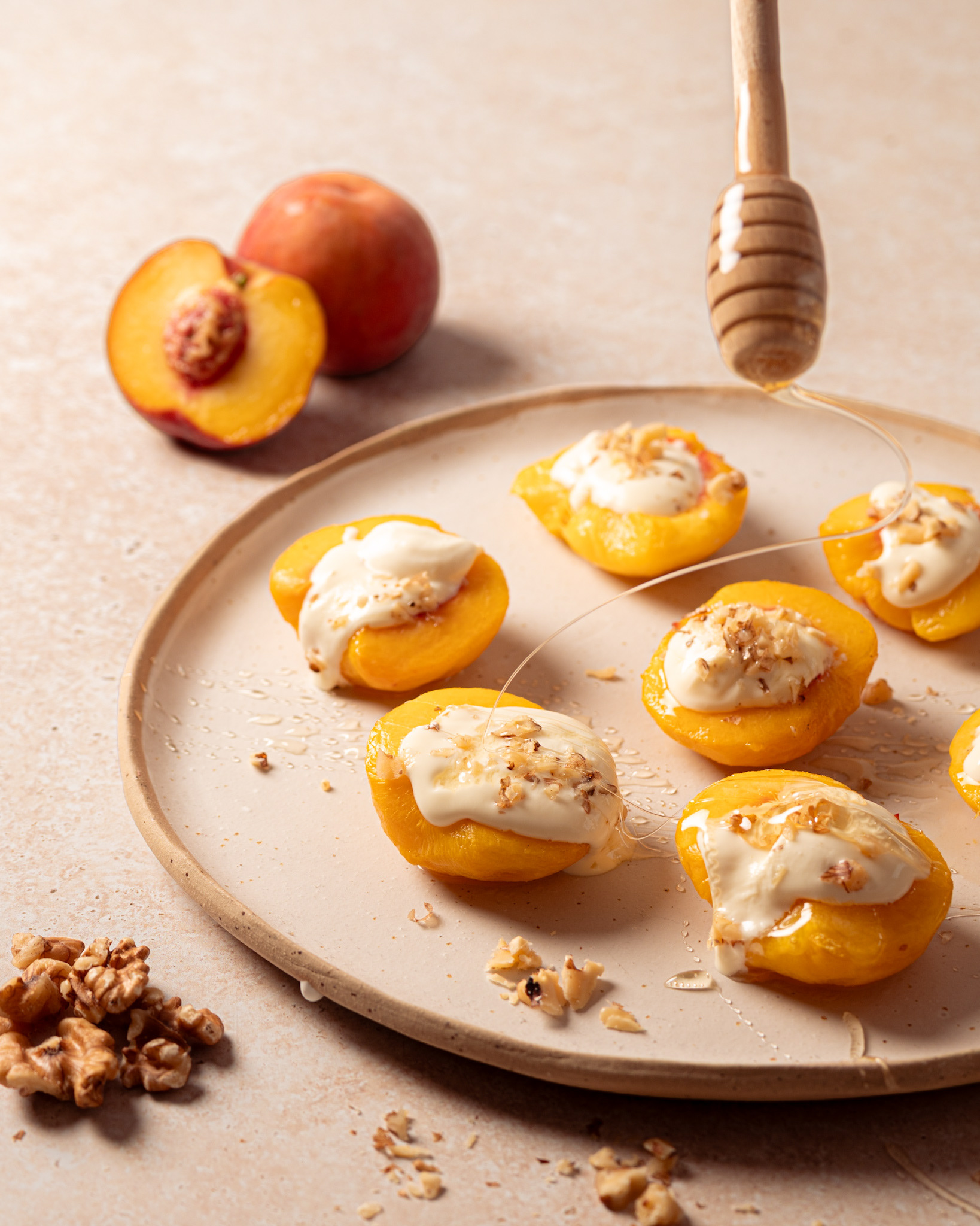 grilled peaches with honey and mascarpone