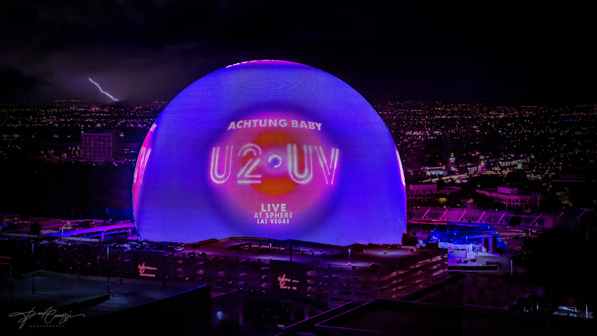 U2:UV NIGHT