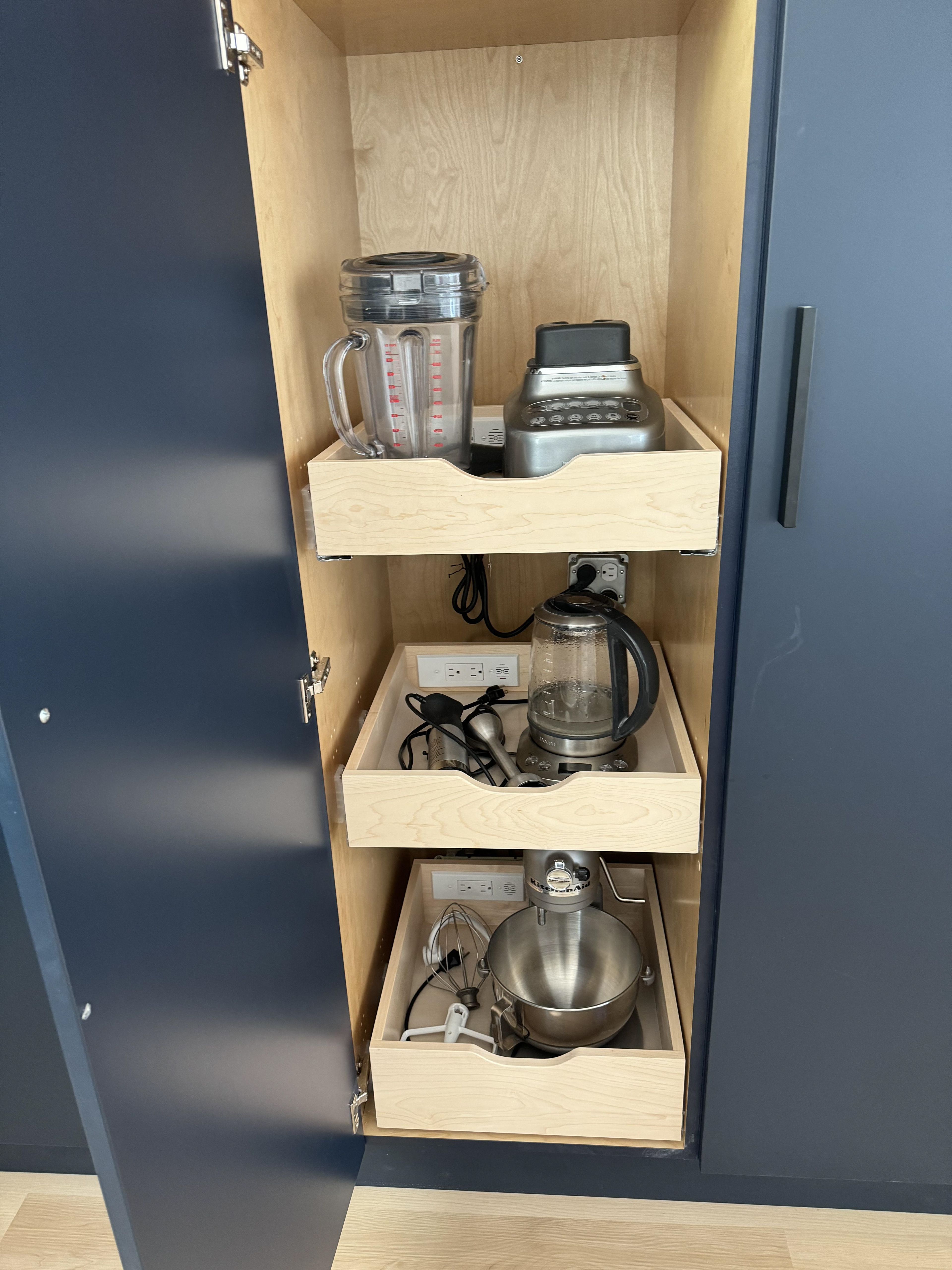 All pullots with electric