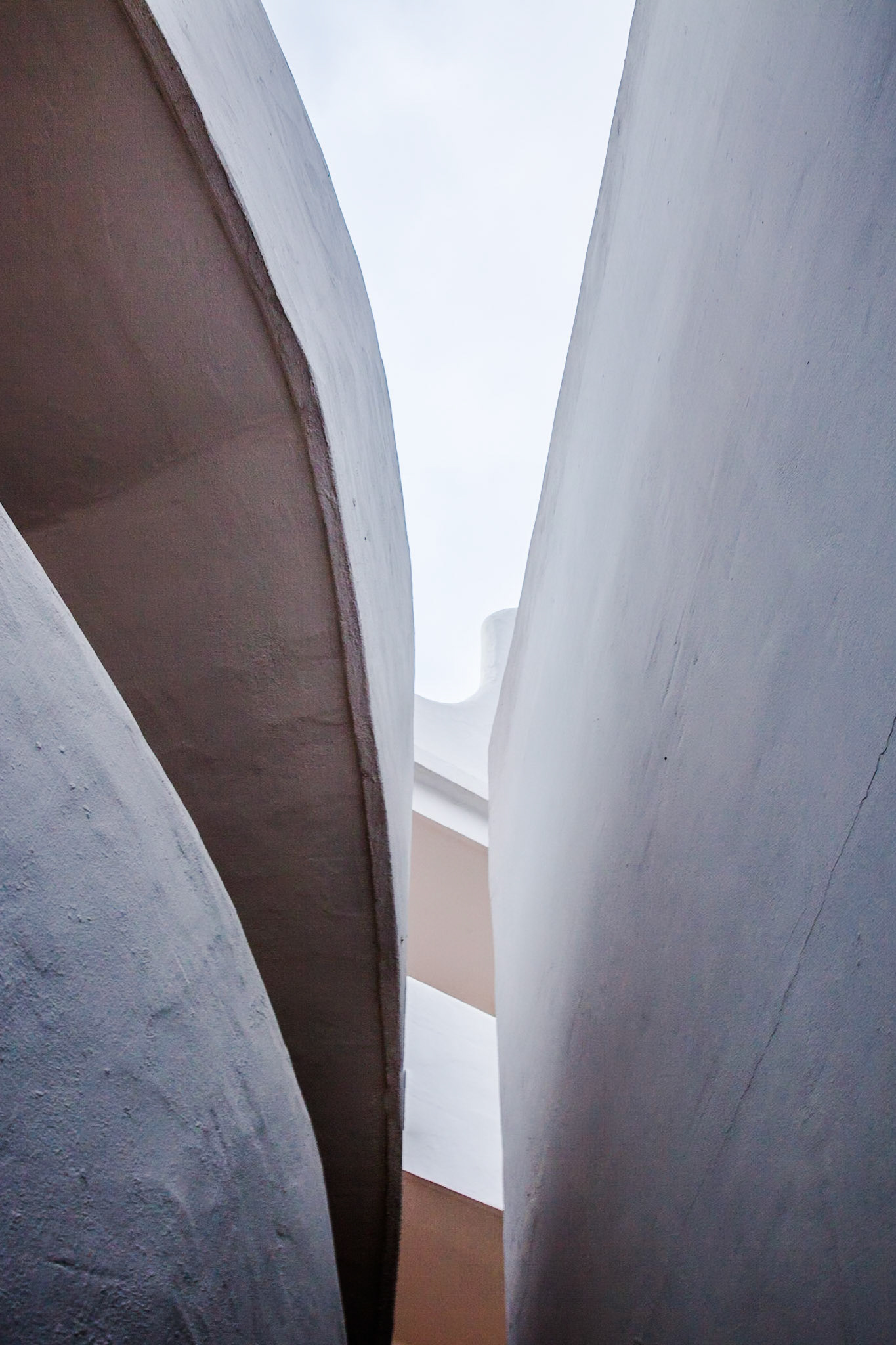 There was shapes in white concrete all through the complex