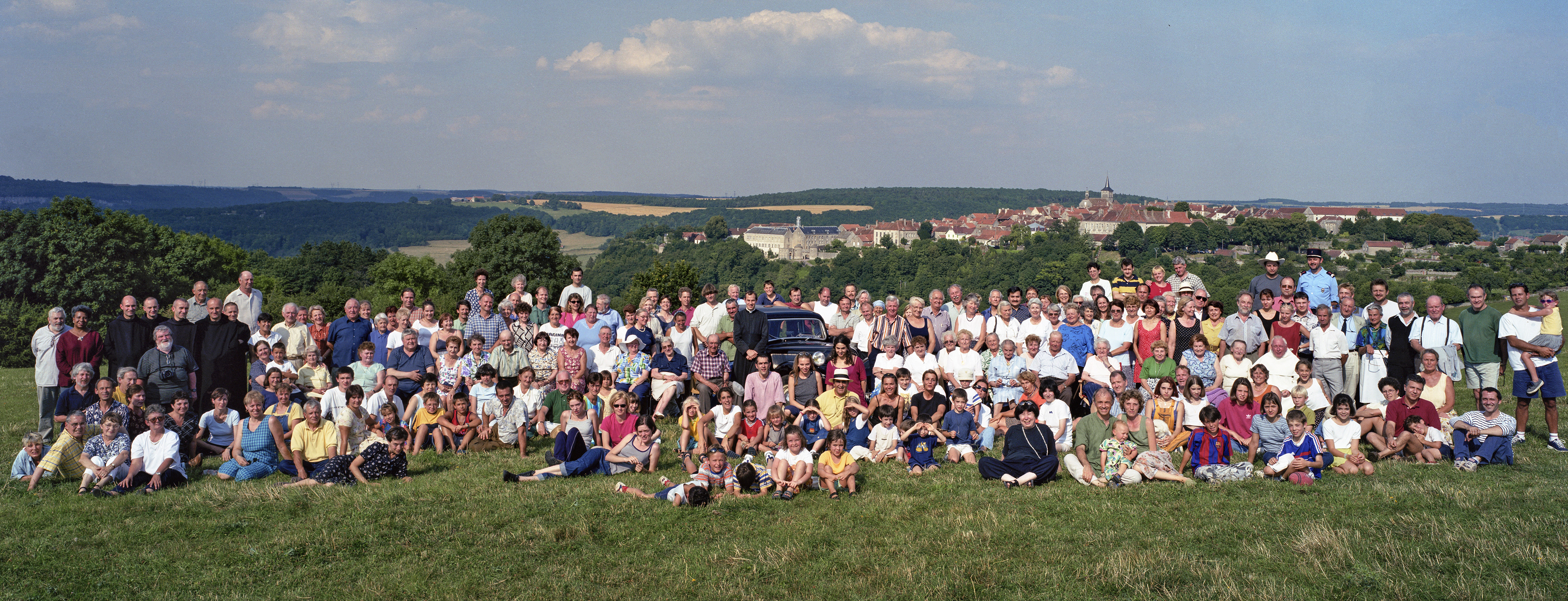 Flavigny sur Ozerain - Cote d'or - 2000