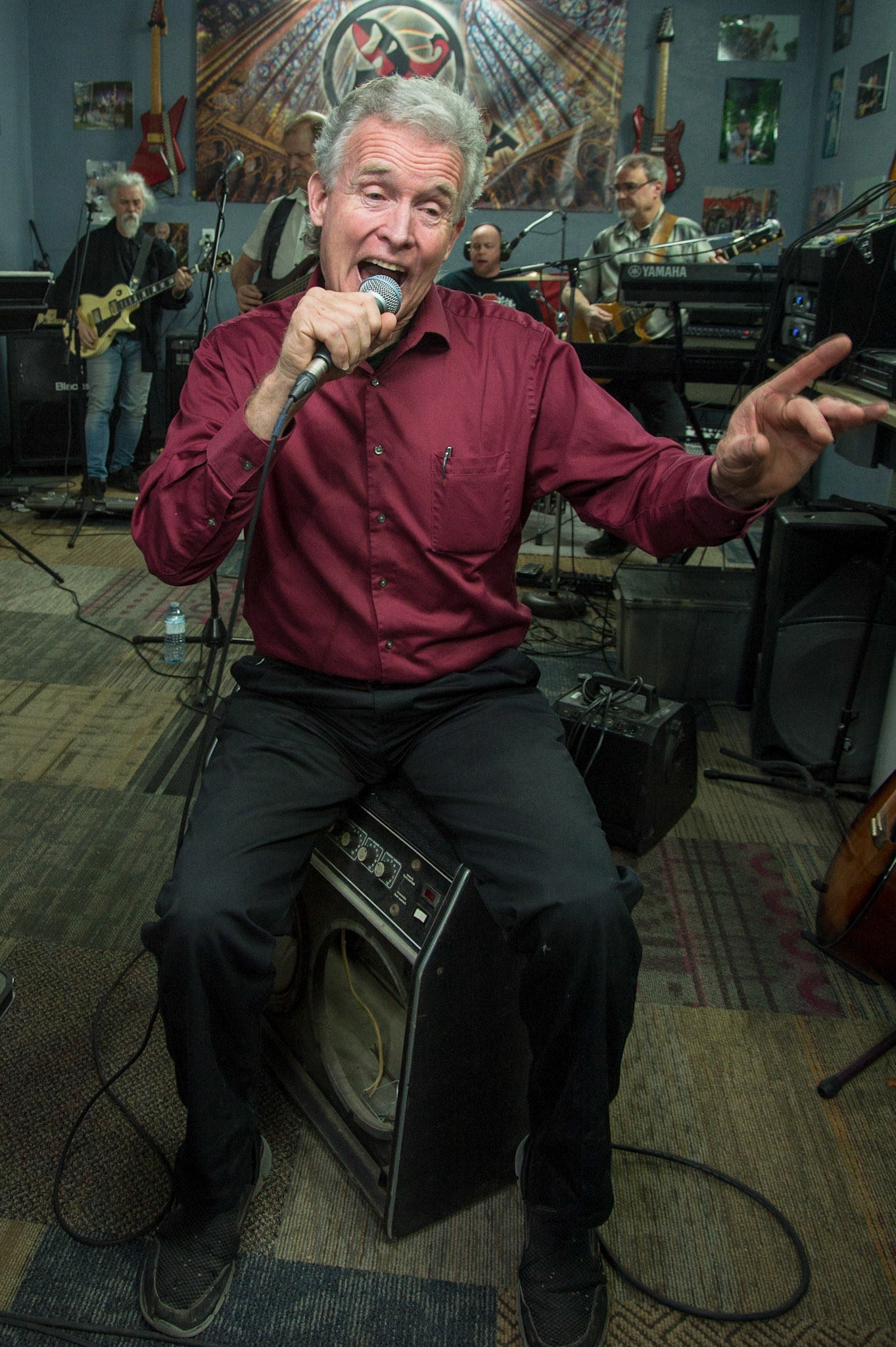 TIm singing me some Tragically Hip.