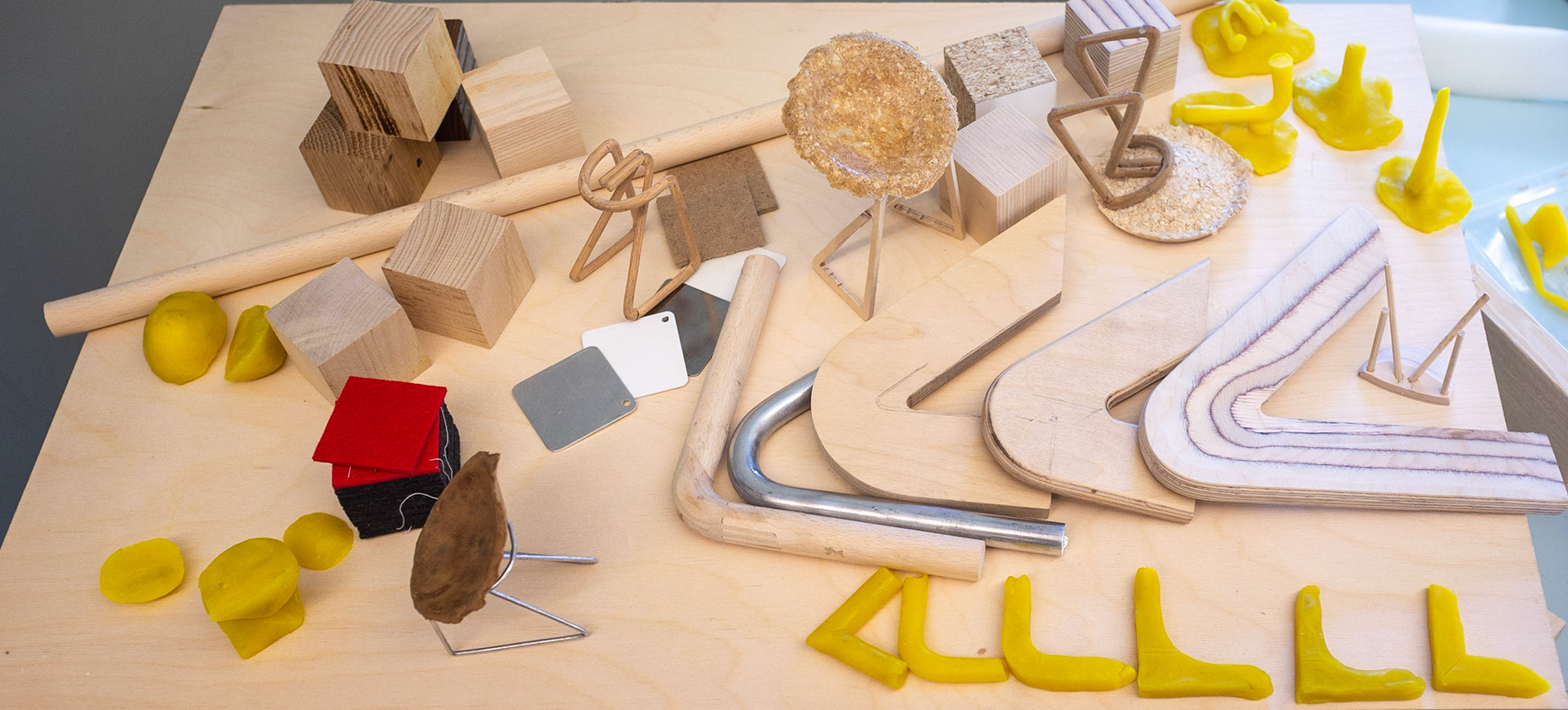 Materialutforskning