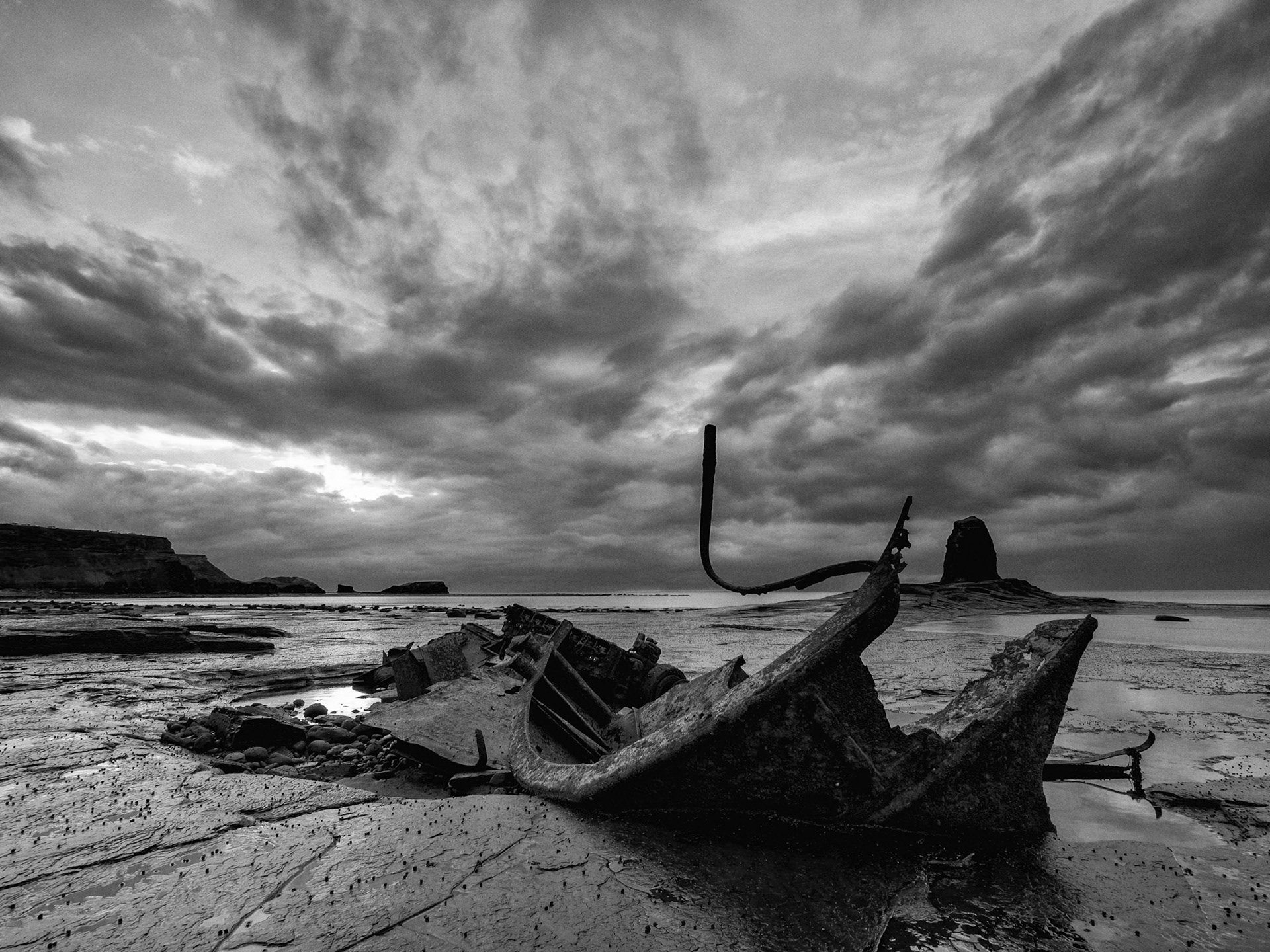 Wreck with Black Nab