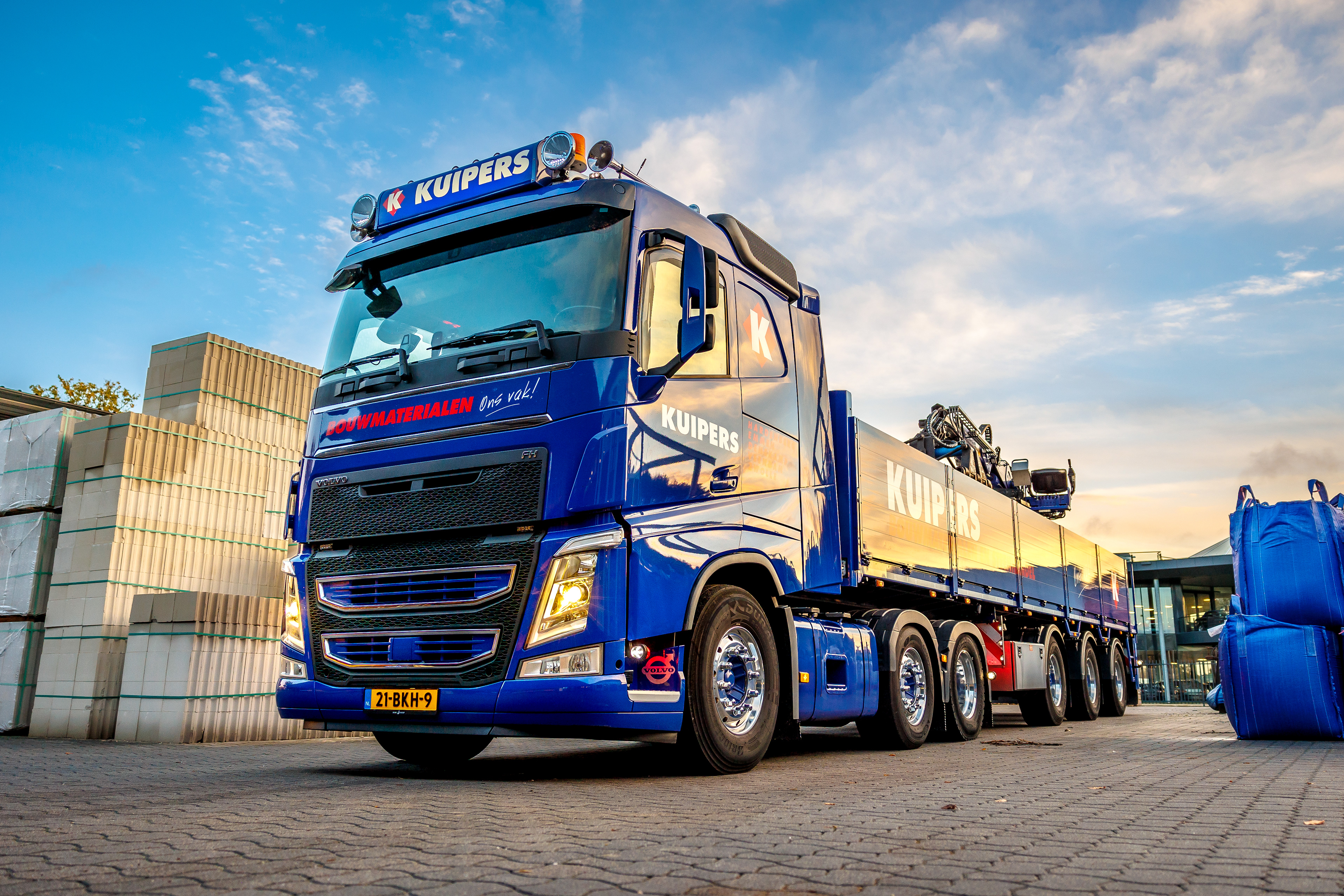 In opdracht van Kuipers Bouwmaterialen en Steenhandel