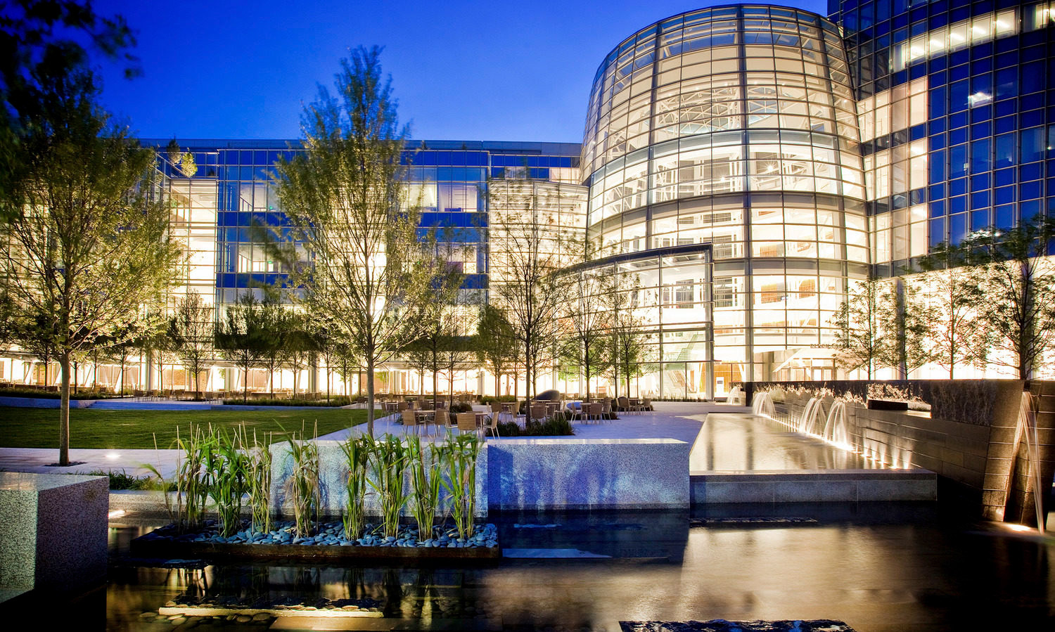 radial water feature