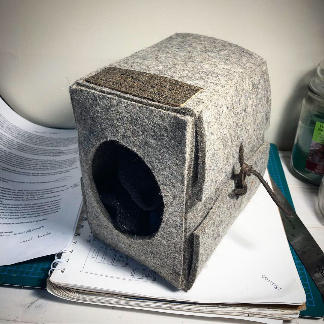 BOX