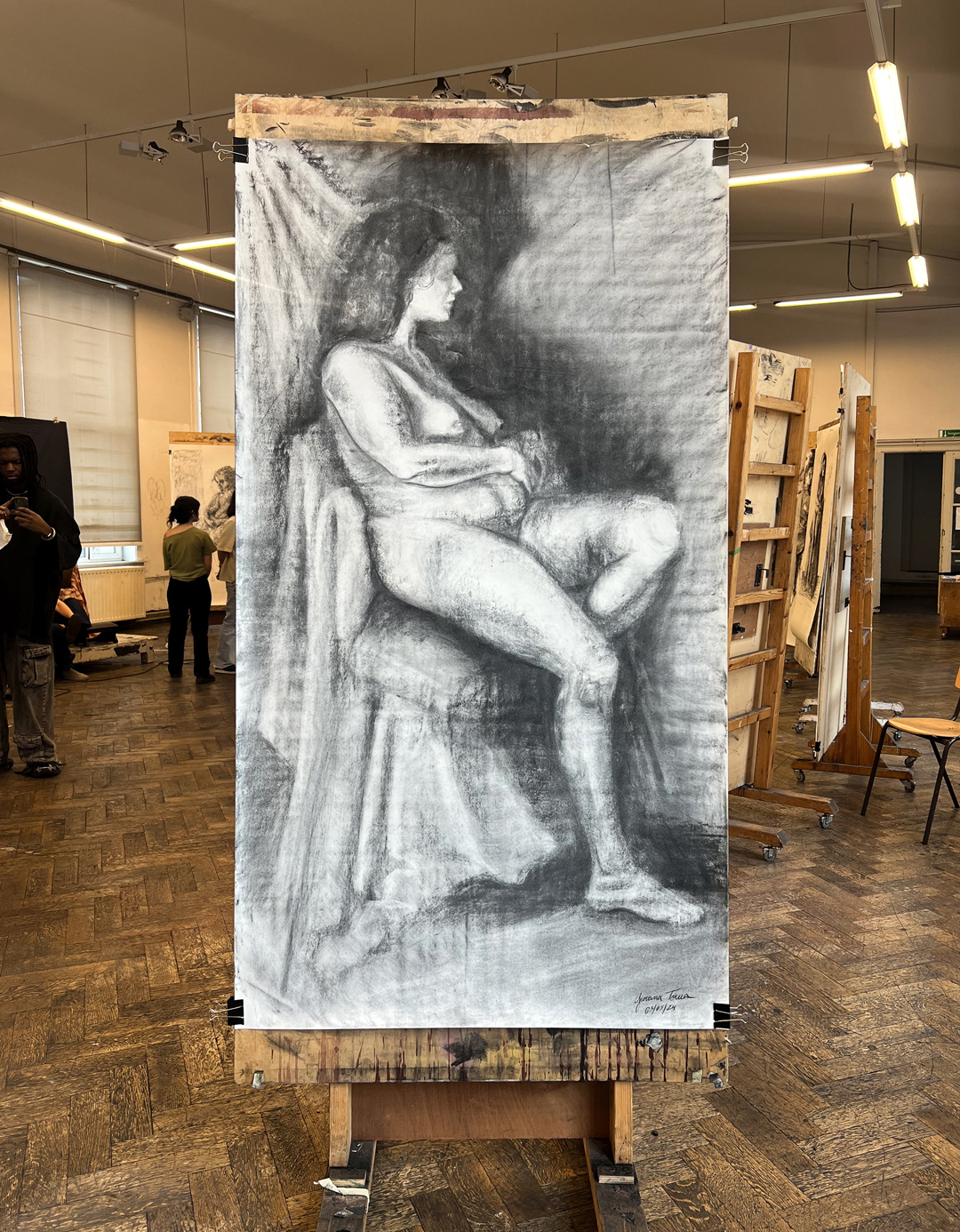 2024, Untitled model drawing, charcoal on paper - Giovana Tows