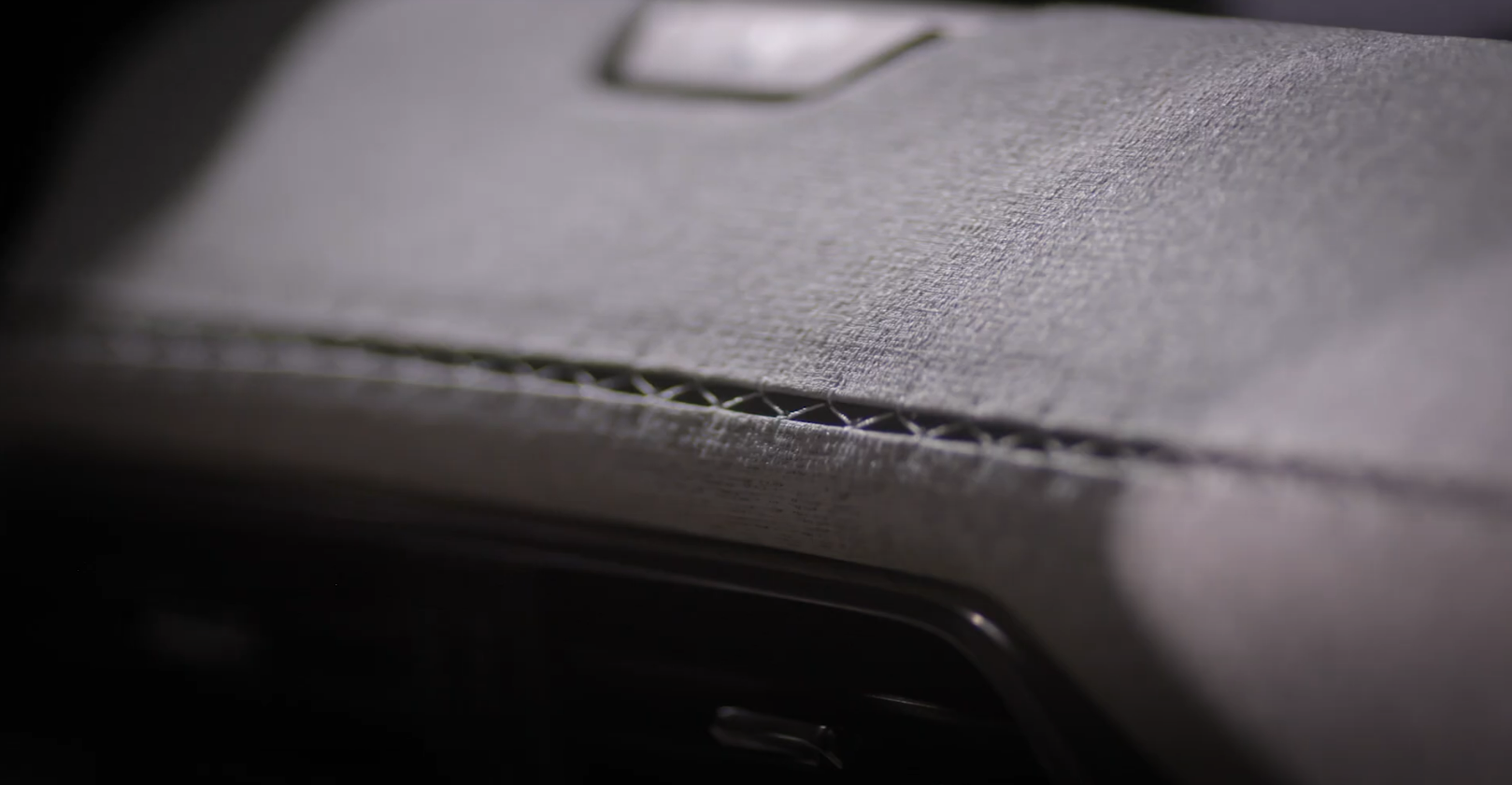 VANITY FAIR x Mazda e Homo Faber 2024: la perfezione del tocco umano