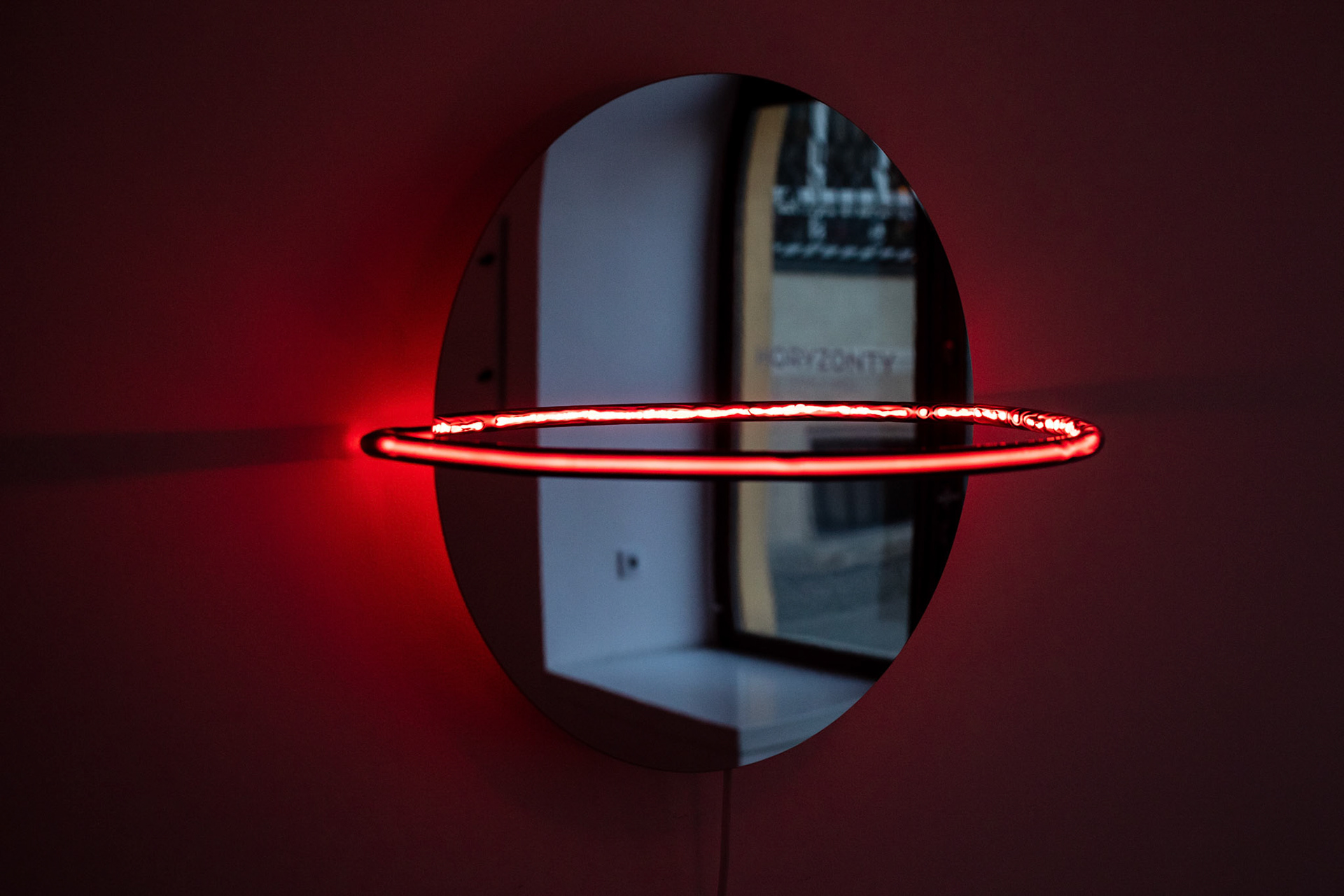 Co Cię nie zabije to pozostawi po sobie blizny / What Doesn’t Kill You Leaves Scars