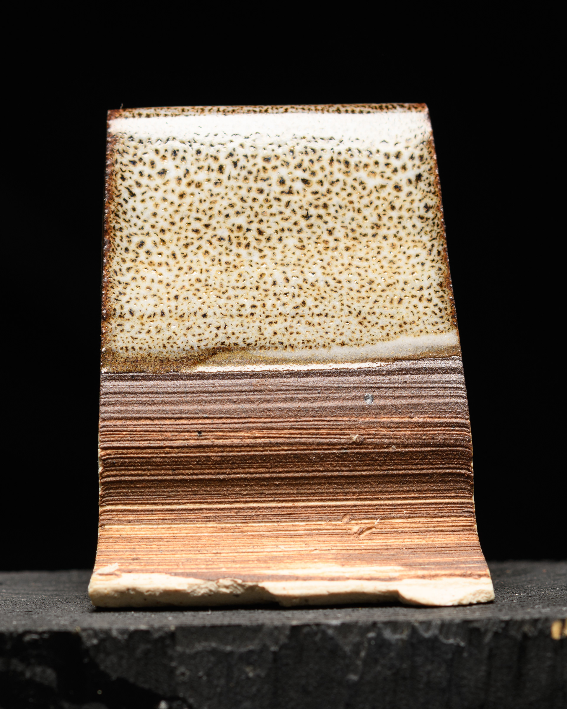 Iron Oxide slip - Anti, White (?)