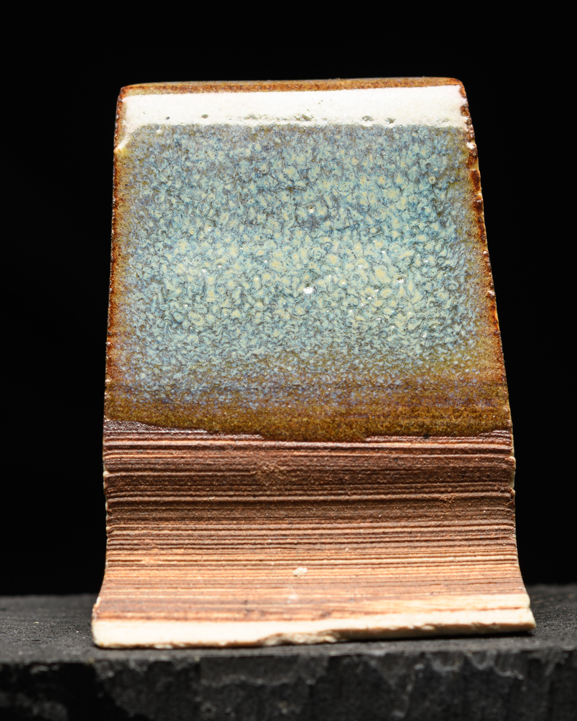 Iron Oxide slip - White, Blupiter, unicorn