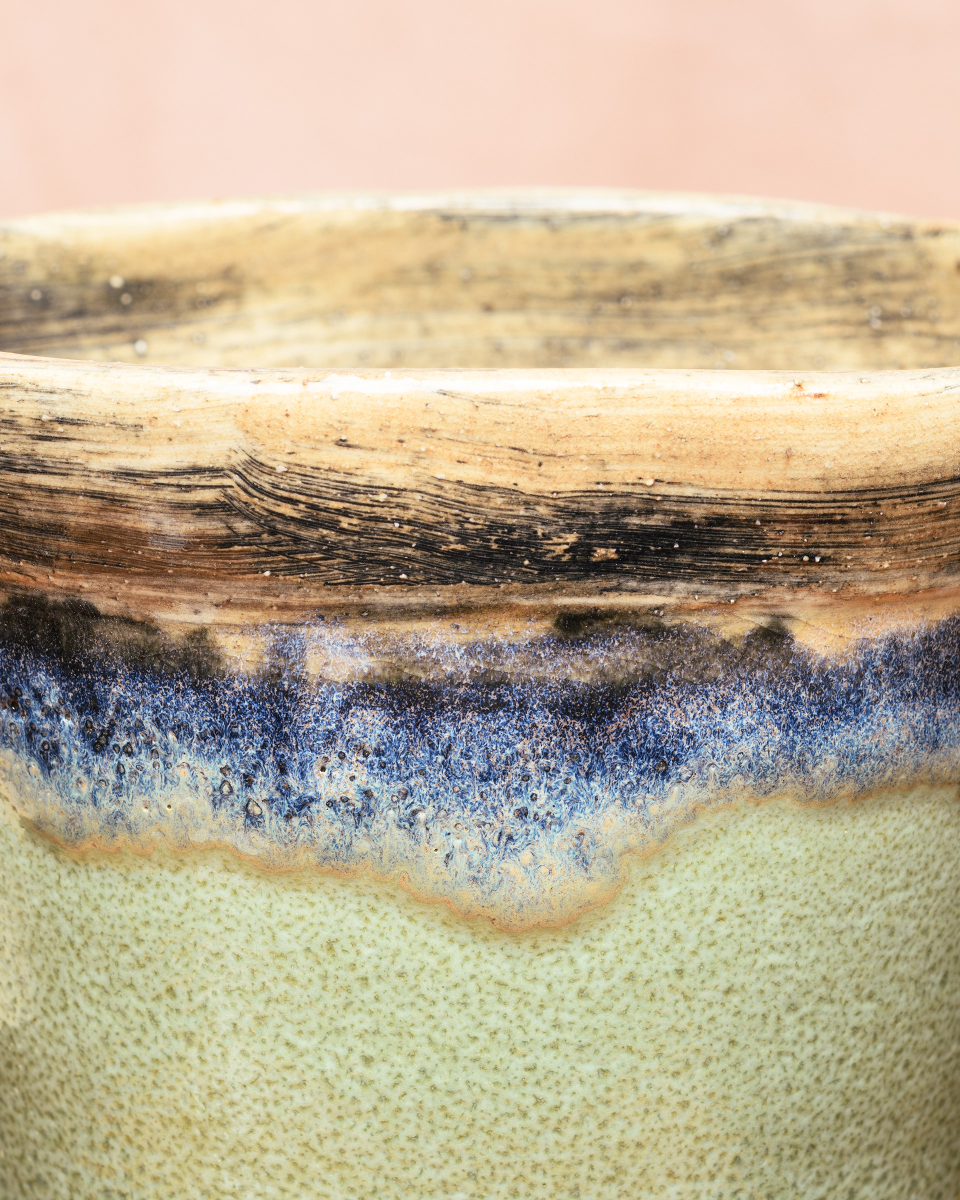 Pipette Black, Blupiter - Unicorn, White body