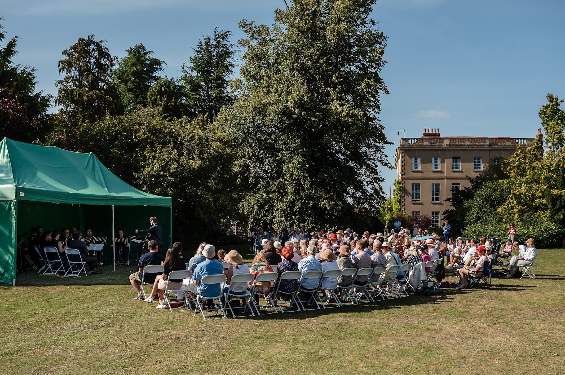 Waterperry Opera Festival  |  2025