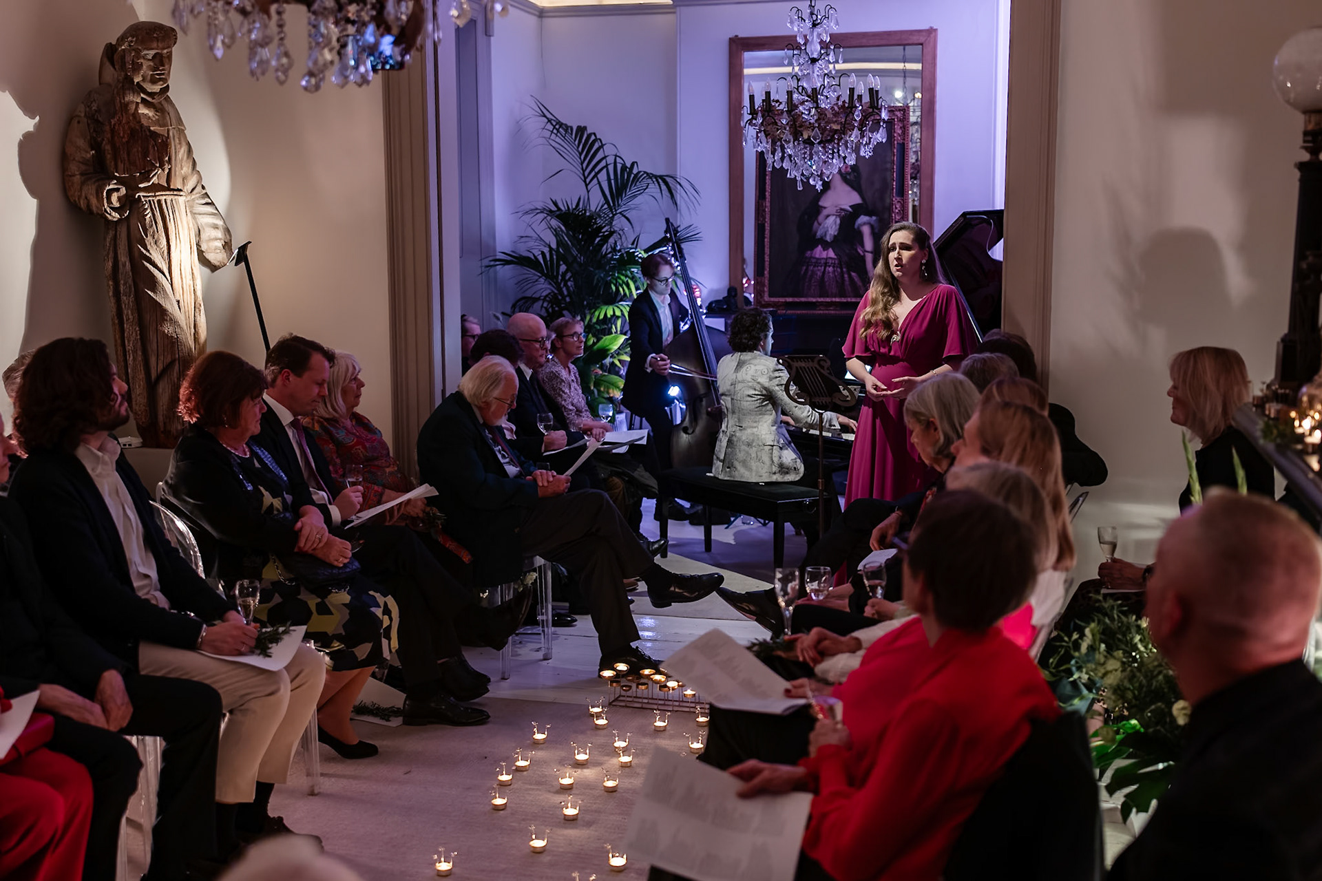 Salon Opera  |  2025