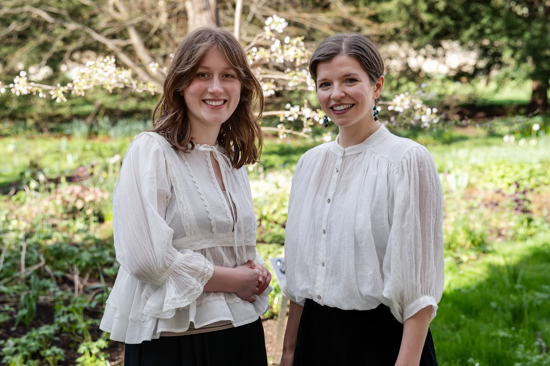 Gabriella Noble (mezzo-soprano) & Jasmin Allpress (piano)