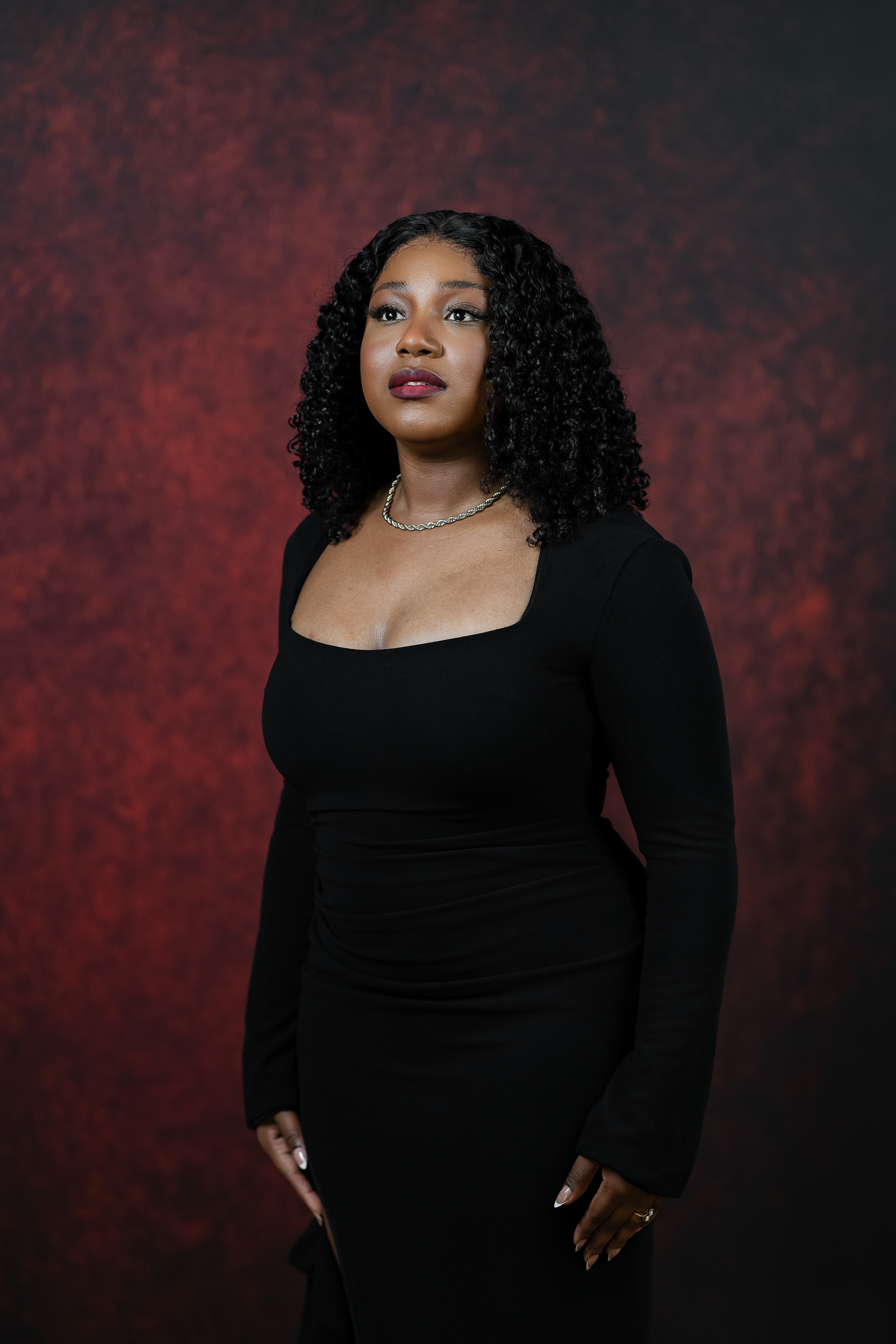 Kourtney J Holmes (soprano)